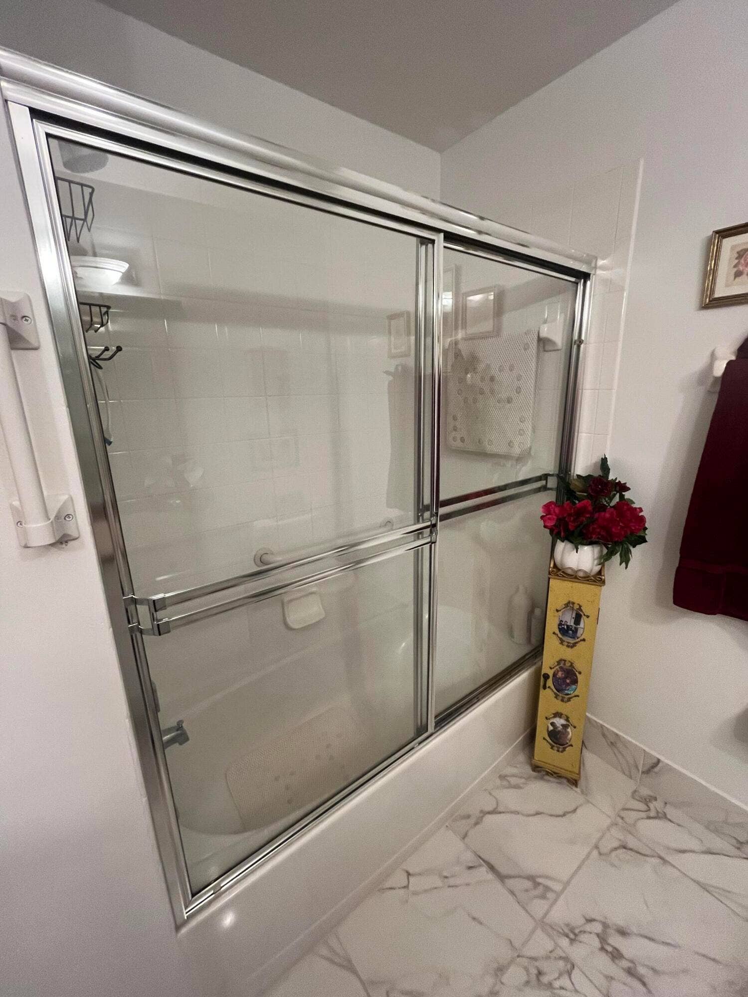 6108 Petunia Road, Delray Beach, FL 33484 stall shower in the guest bathroom as well.