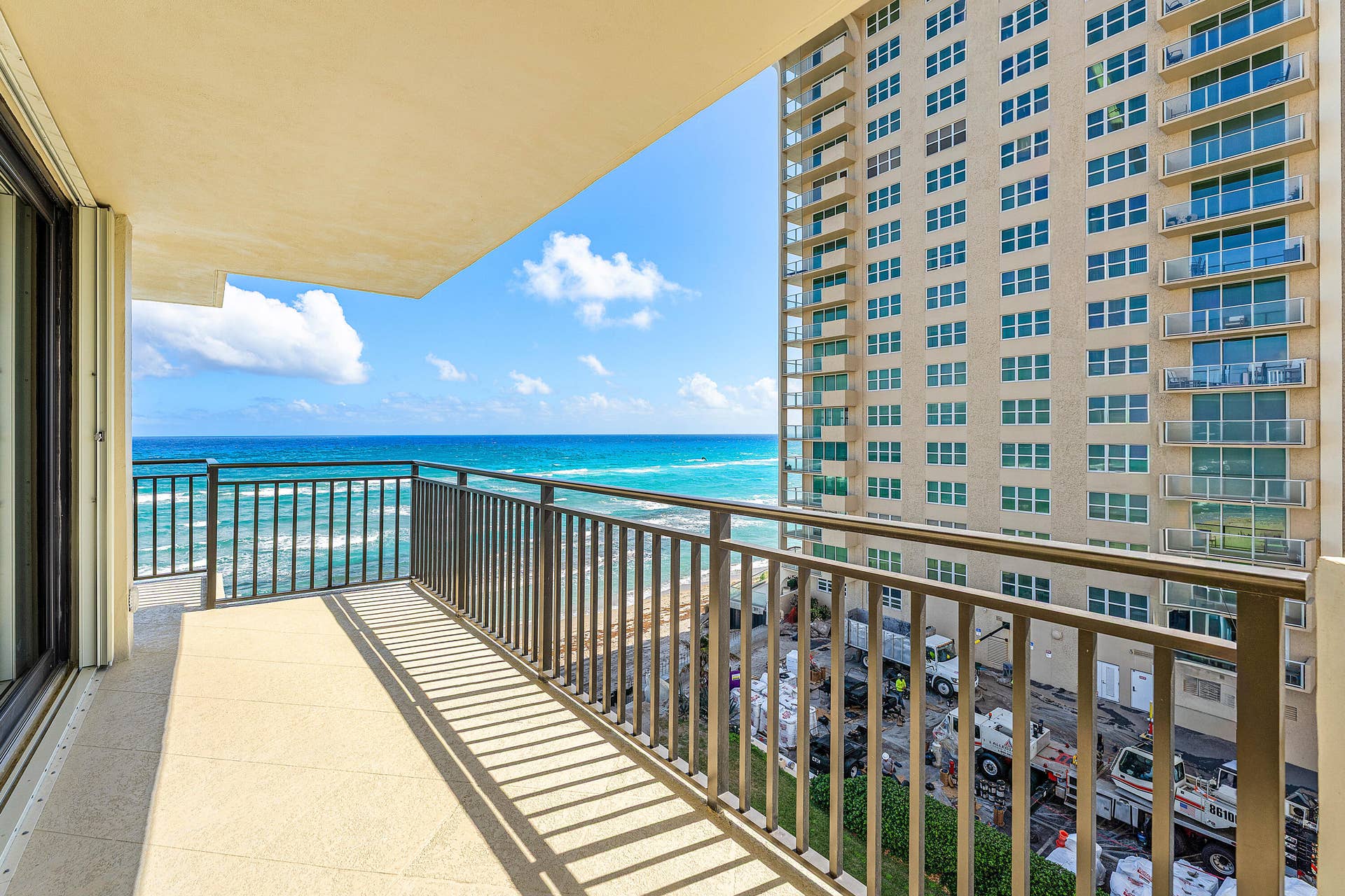 5460 N Ocean Drive, #5b, Singer Island, FL 33404 031-5460NorthOceanDrive-5B-SingerIsland-