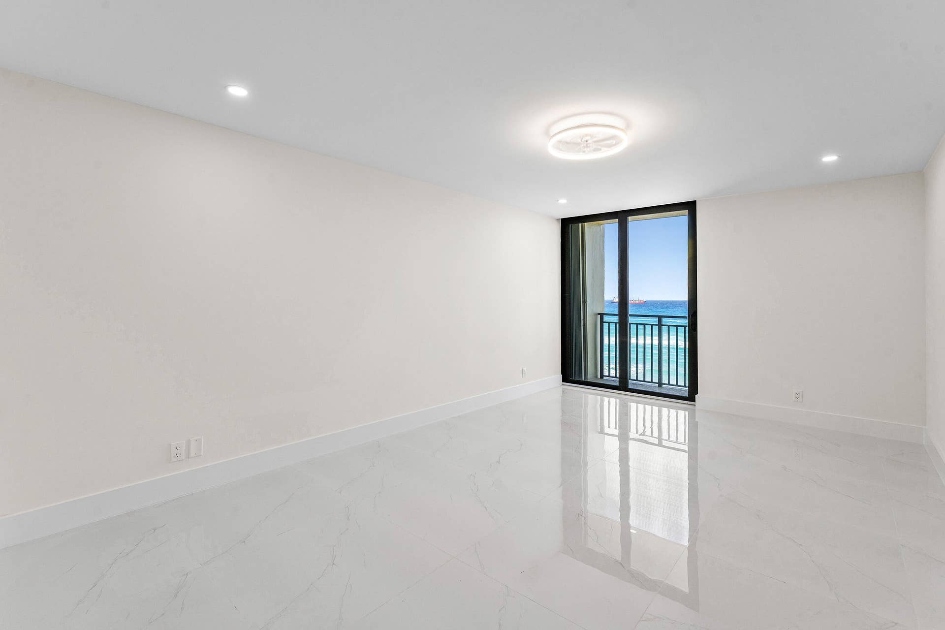 5460 N Ocean Drive, #5b, Singer Island, FL 33404 014-5460NorthOceanDrive-5B-SingerIsland-