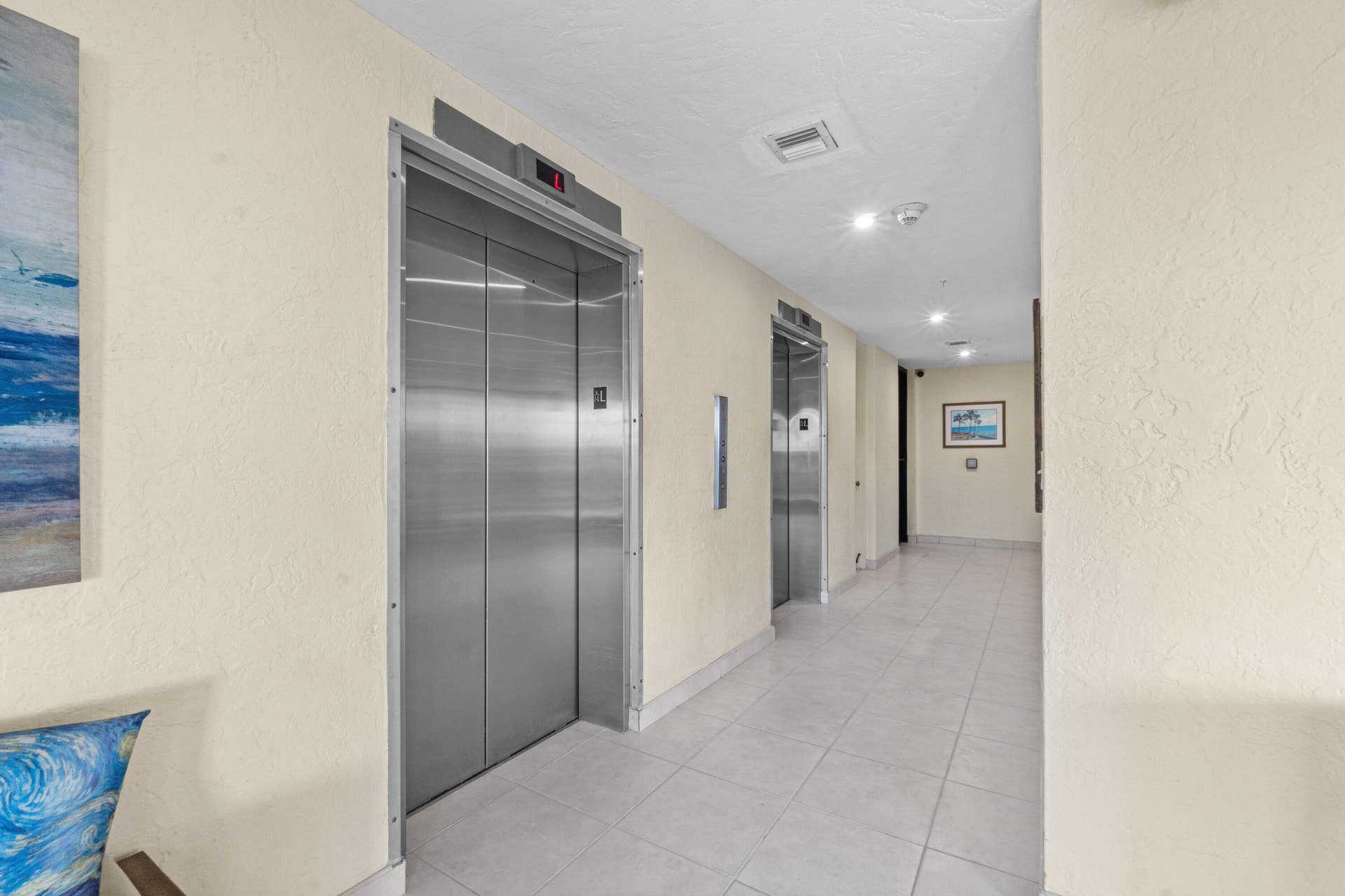 5460 N Ocean Drive, #5b, Singer Island, FL 33404 057-5460NorthOceanDrive-5B-SingerIsland-
