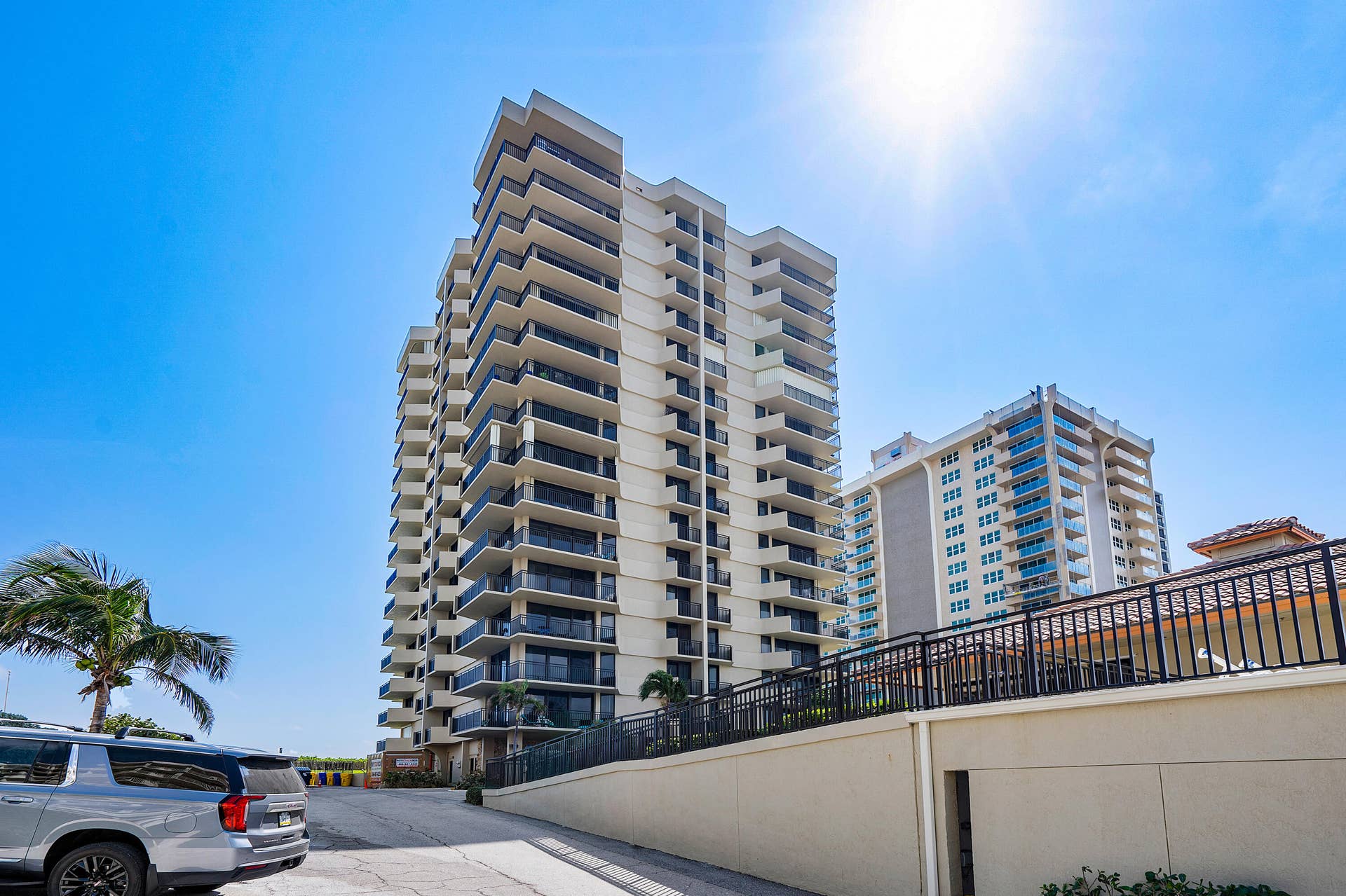 5460 N Ocean Drive, #5b, Singer Island, FL 33404 058-5460NorthOceanDrive-5B-SingerIsland-