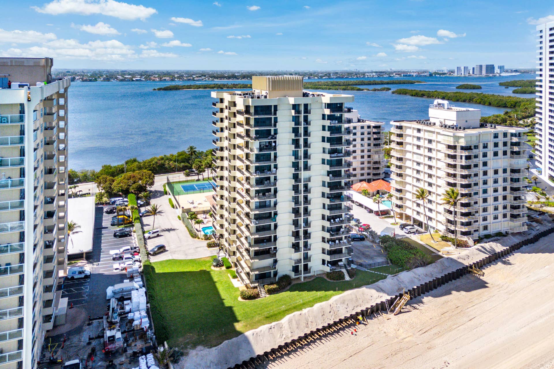 5460 N Ocean Drive, #5b, Singer Island, FL 33404 050-5460NorthOceanDrive-5B-SingerIsland-