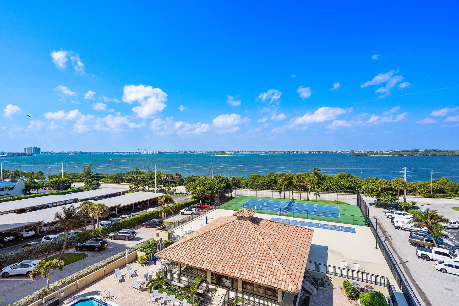5460 N Ocean Drive, #5b, Singer Island, FL 33404 063-5460NorthOceanDrive-5B-SingerIsland-