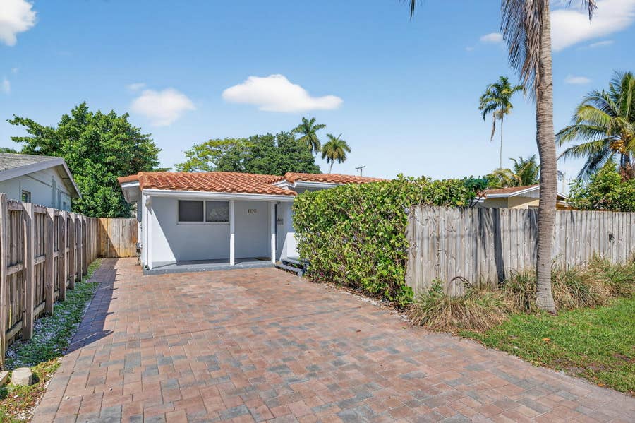 Property photo for 1029 NE 9th Avenue, Fort Lauderdale, FL