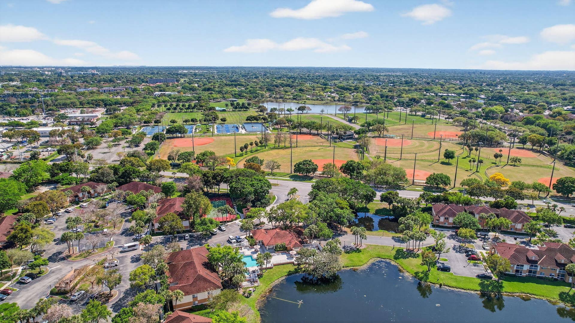 807 NW 91st Terrace NW, #807, Plantation, FL 33324 56-web-or-mls-DJI_0096