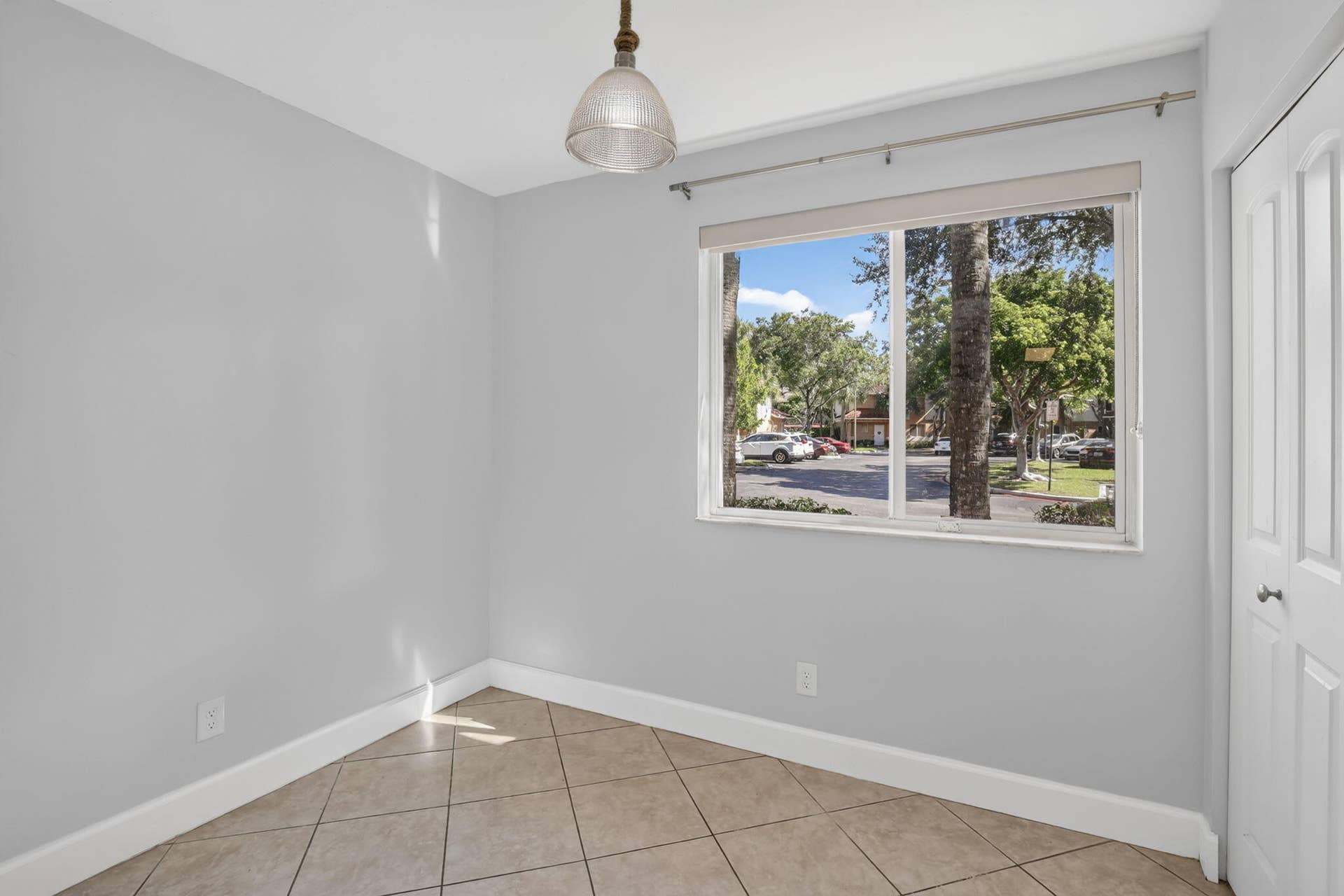 807 NW 91st Terrace NW, #807, Plantation, FL 33324 9-web-or-mls-_A7A9749