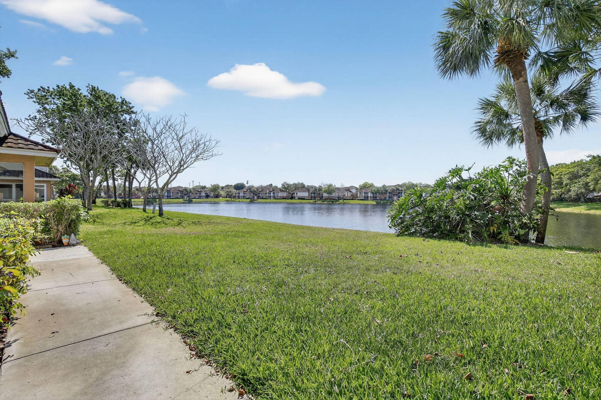 807 NW 91st Terrace NW, #807, Plantation, FL 33324 40-web-or-mls-_A7A9902