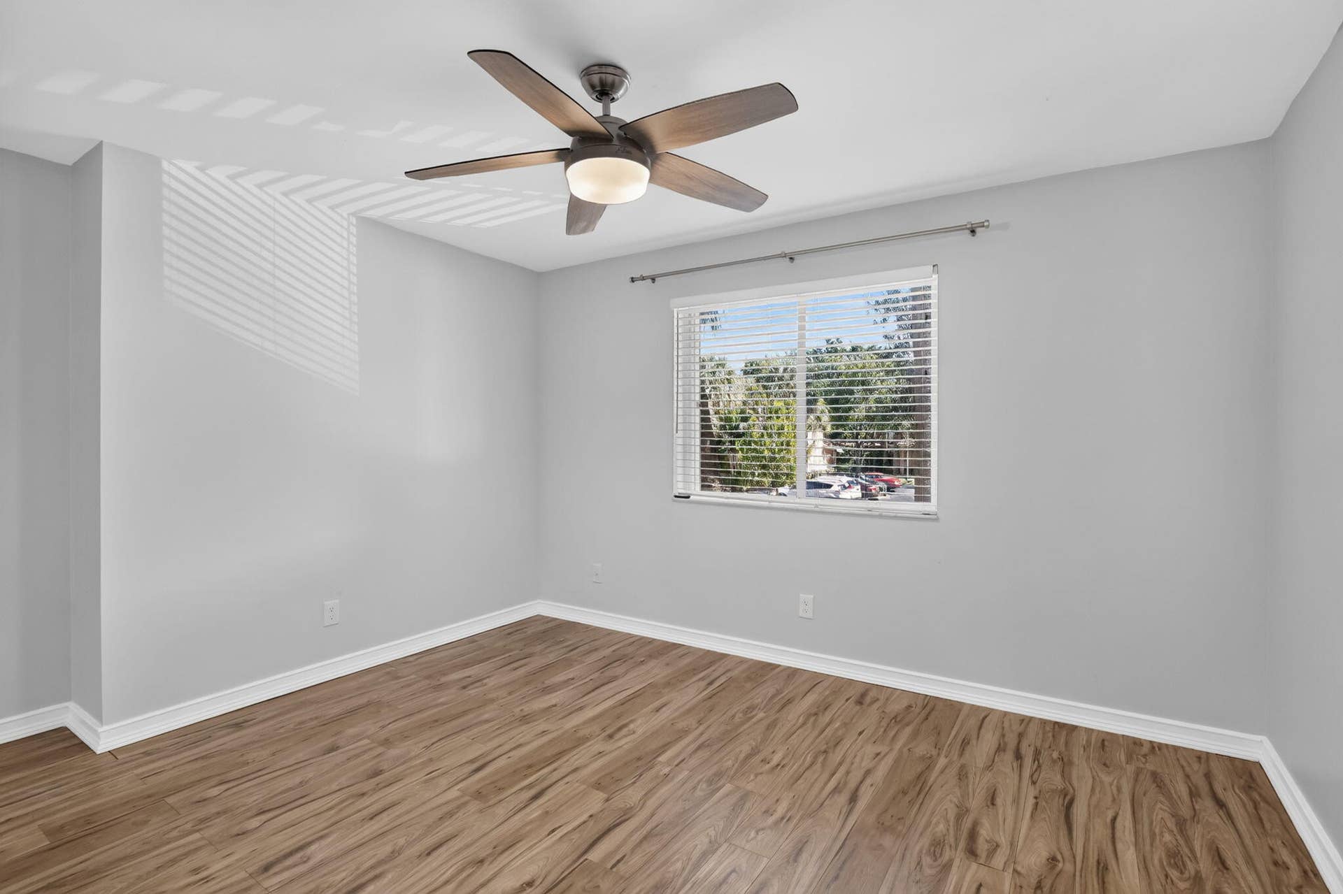 807 NW 91st Terrace NW, #807, Plantation, FL 33324 27-web-or-mls-_A7A9849