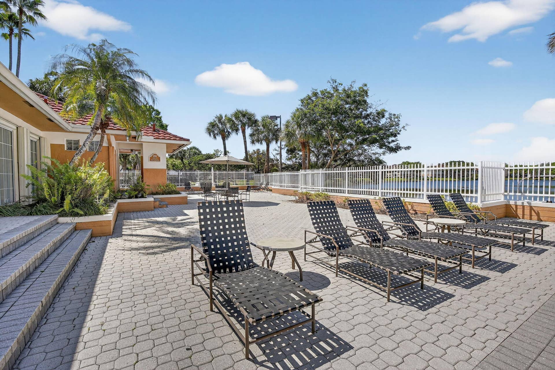 807 NW 91st Terrace NW, #807, Plantation, FL 33324 43-web-or-mls-_A7A9908