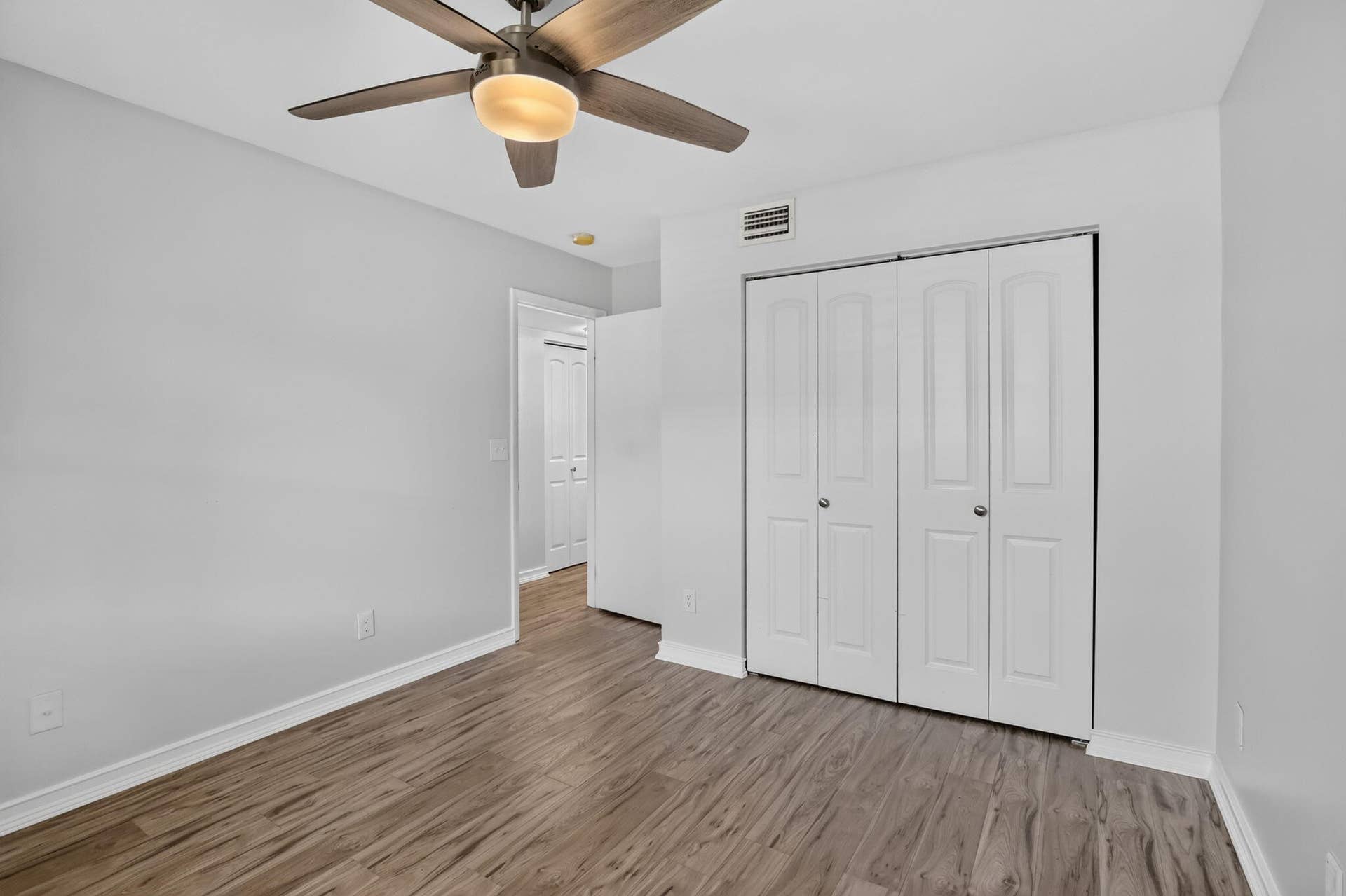 807 NW 91st Terrace NW, #807, Plantation, FL 33324 32-web-or-mls-_A7A9874