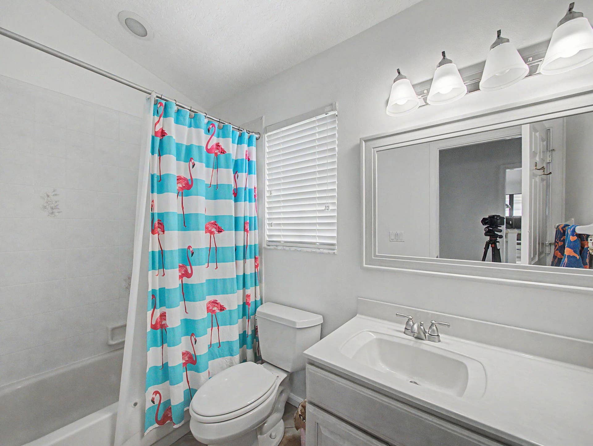6108 Winding Lake Drive, Jupiter, FL 33458 Second Bathroom