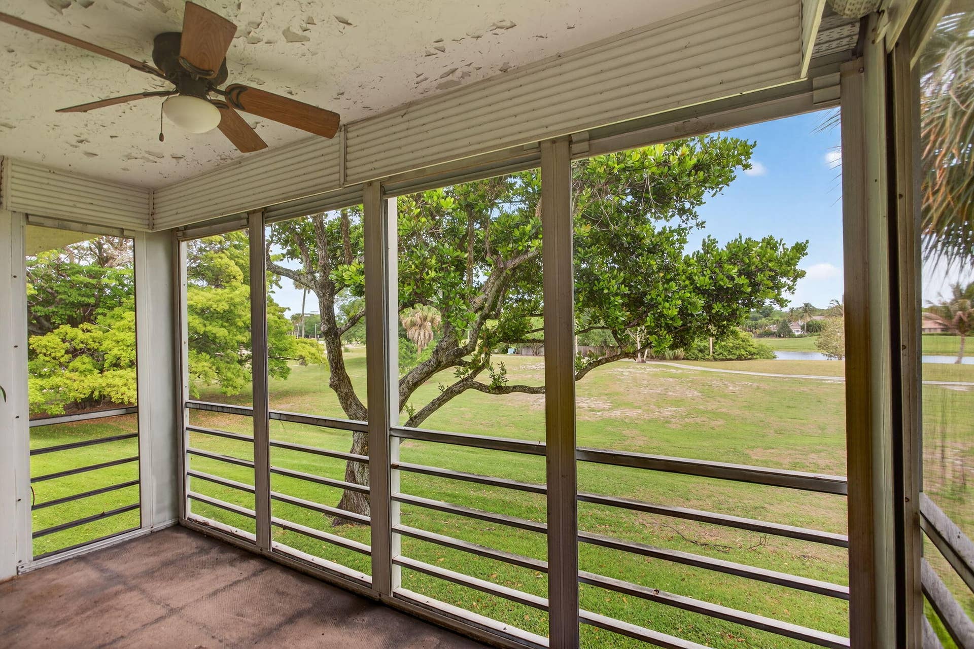 800 Cypress Boulevard, #204a, Pompano Beach, FL 33069 32-web-or-mls-800-1353