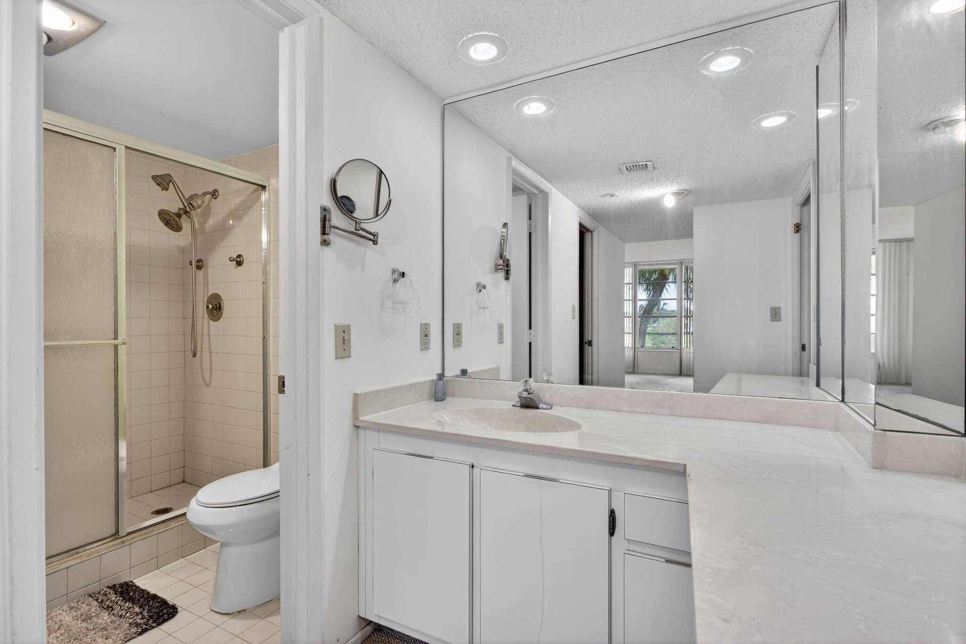 800 Cypress Boulevard, #204a, Pompano Beach, FL 33069 30-web-or-mls-800-1343