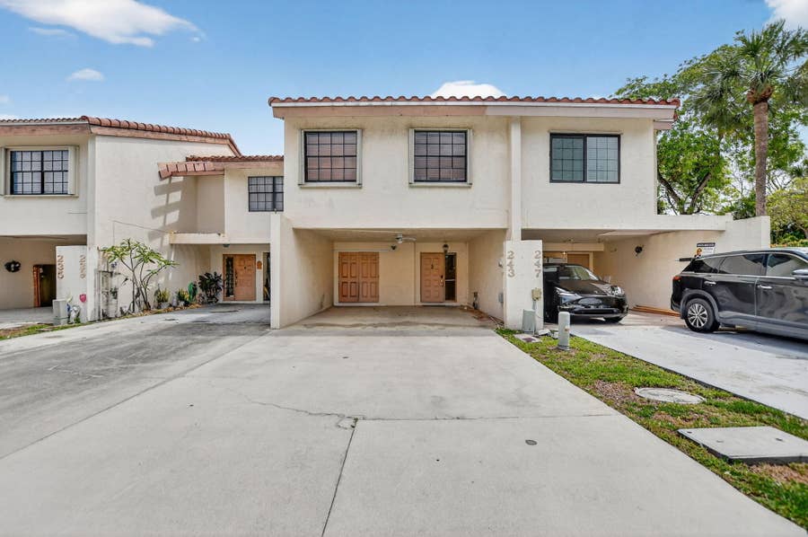 Property photo for 243 NW 45th Avenue, #243, Deerfield Beach, FL