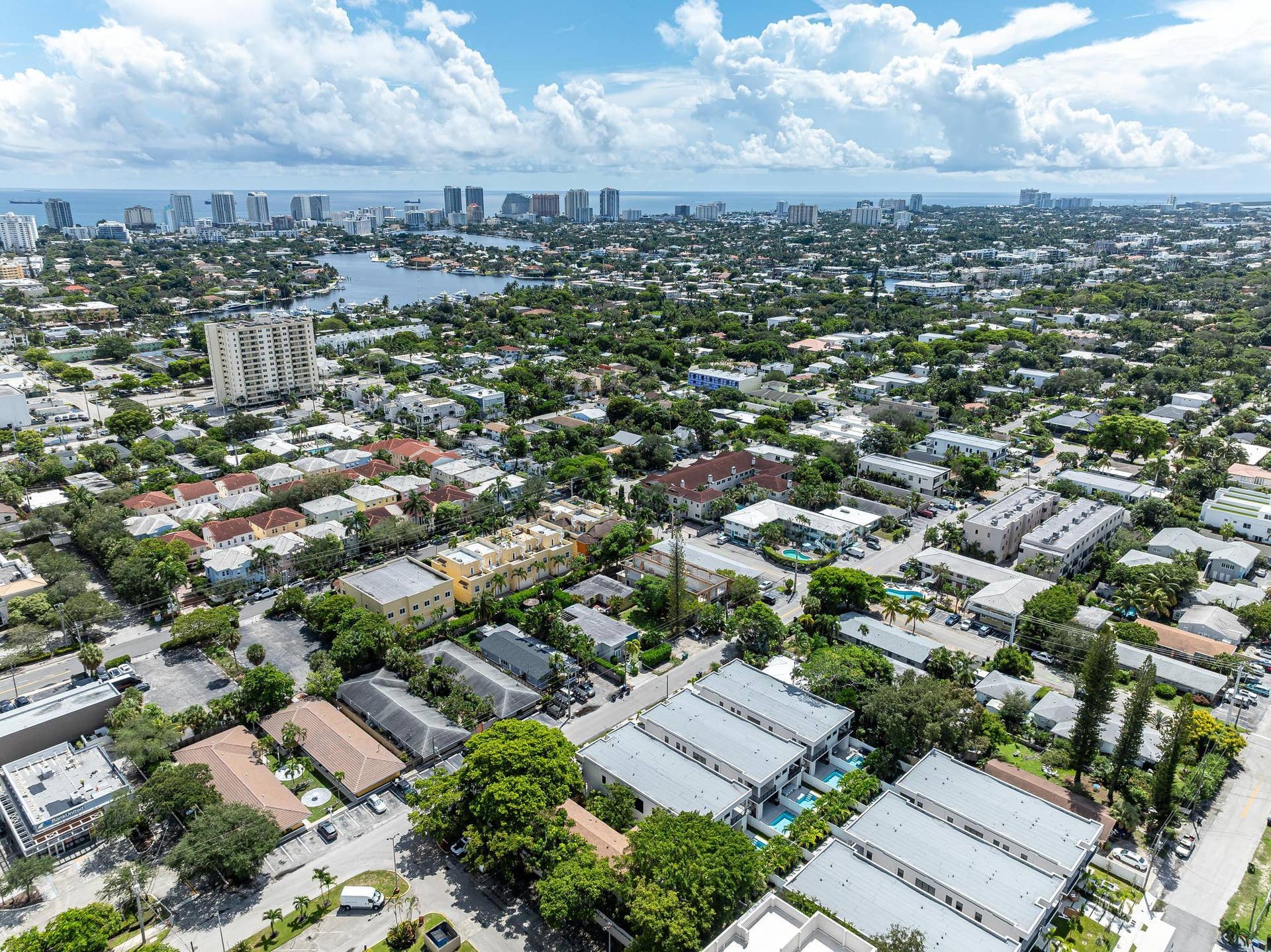 919 NE 17th Terrace, #A, Fort Lauderdale, FL 33304 DJI_0906