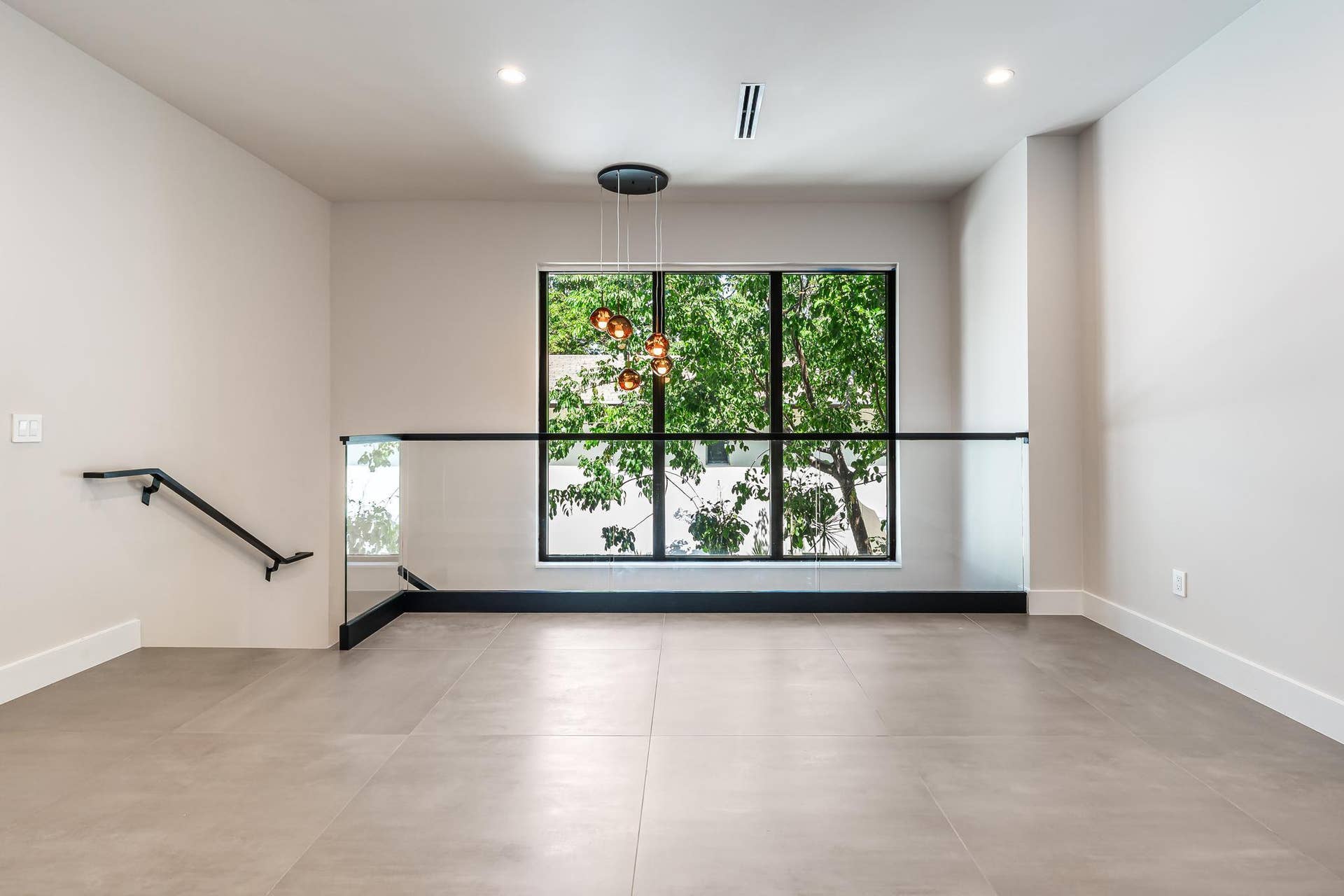 919 NE 17th Terrace, #A, Fort Lauderdale, FL 33304 DSC03874
