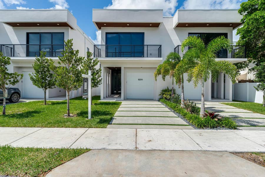 Property photo for 919 NE 17th Terrace, #A, Fort Lauderdale, FL