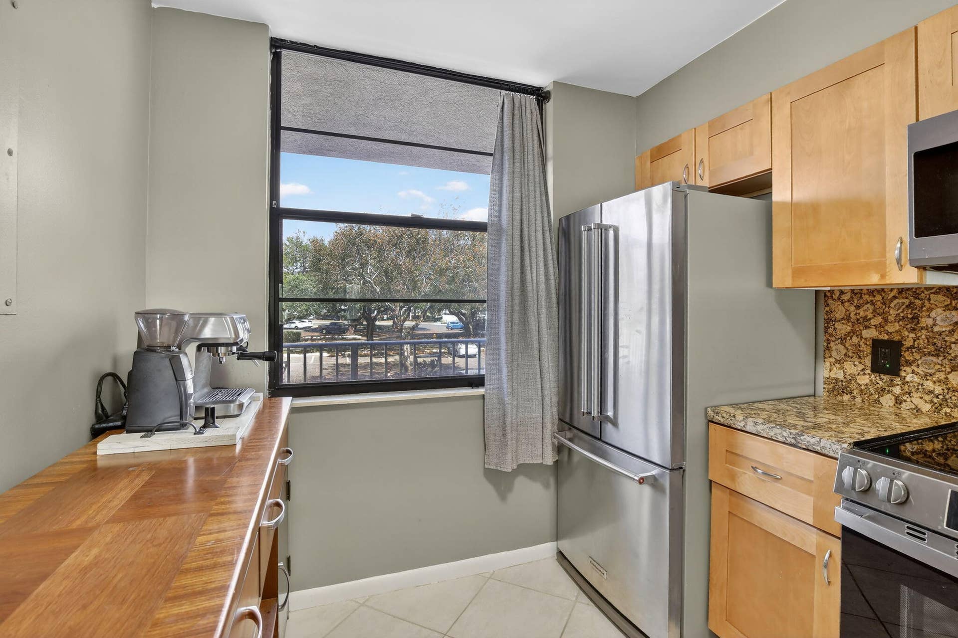 1528 Whitehall Drive, #202, Davie, FL 33324 8-web-or-mls-_A7A1304