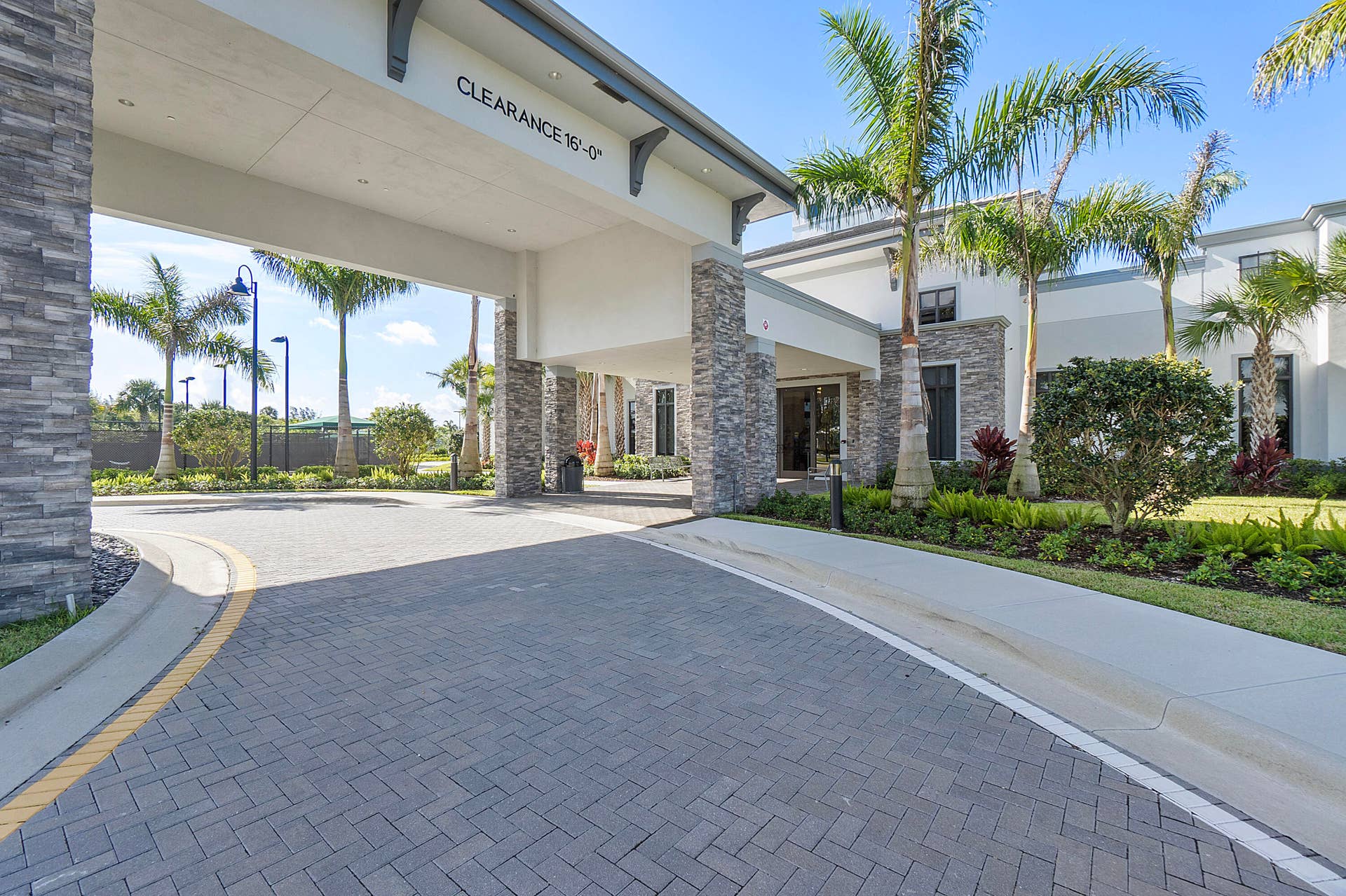 7985 Ironwood Way, Parkland, FL 33067 The Falls_02