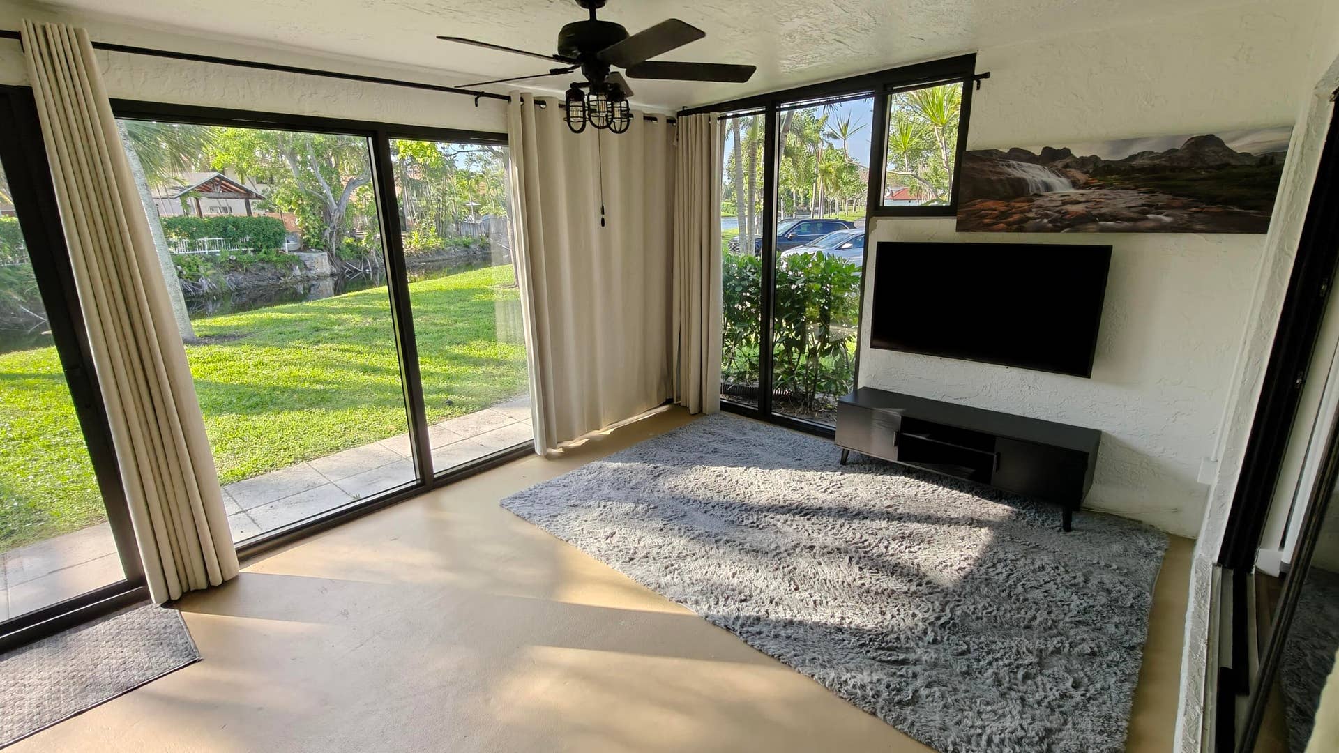 385 NW 36th Avenue, Deerfield Beach, FL 33442 Enclosed patio fully enclosed for additional bedroom/ living space