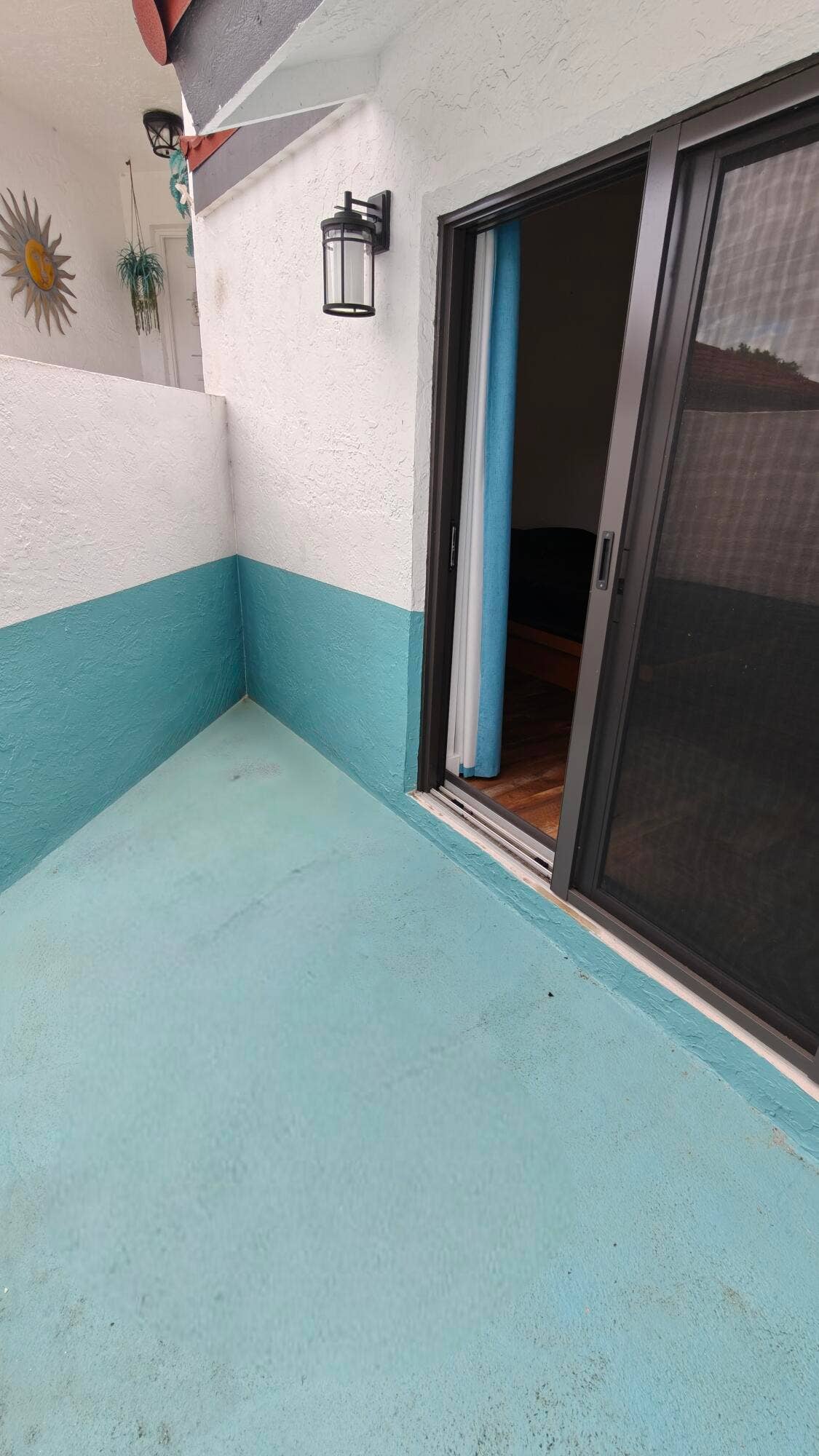 385 NW 36th Avenue, Deerfield Beach, FL 33442 Enclosed patio adjacent to primary bedroom