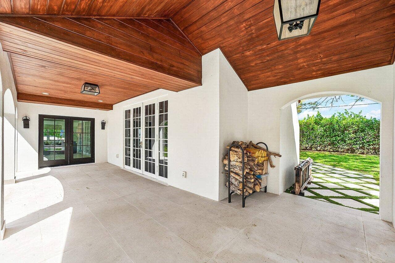 033-321Southwest1stAvenue-BoyntonBeach-F
