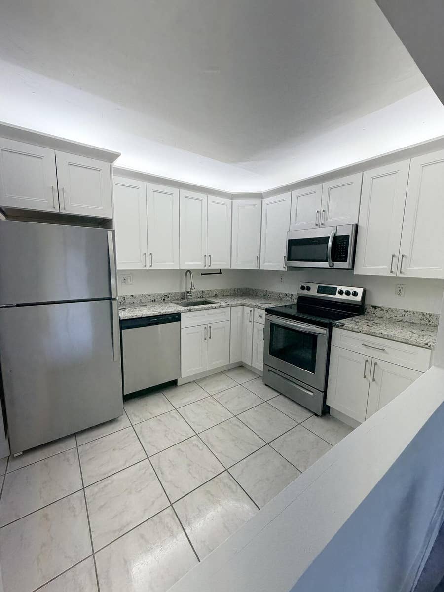 Property photo for 9235 SW 8th Street, #512, Boca Raton, FL
