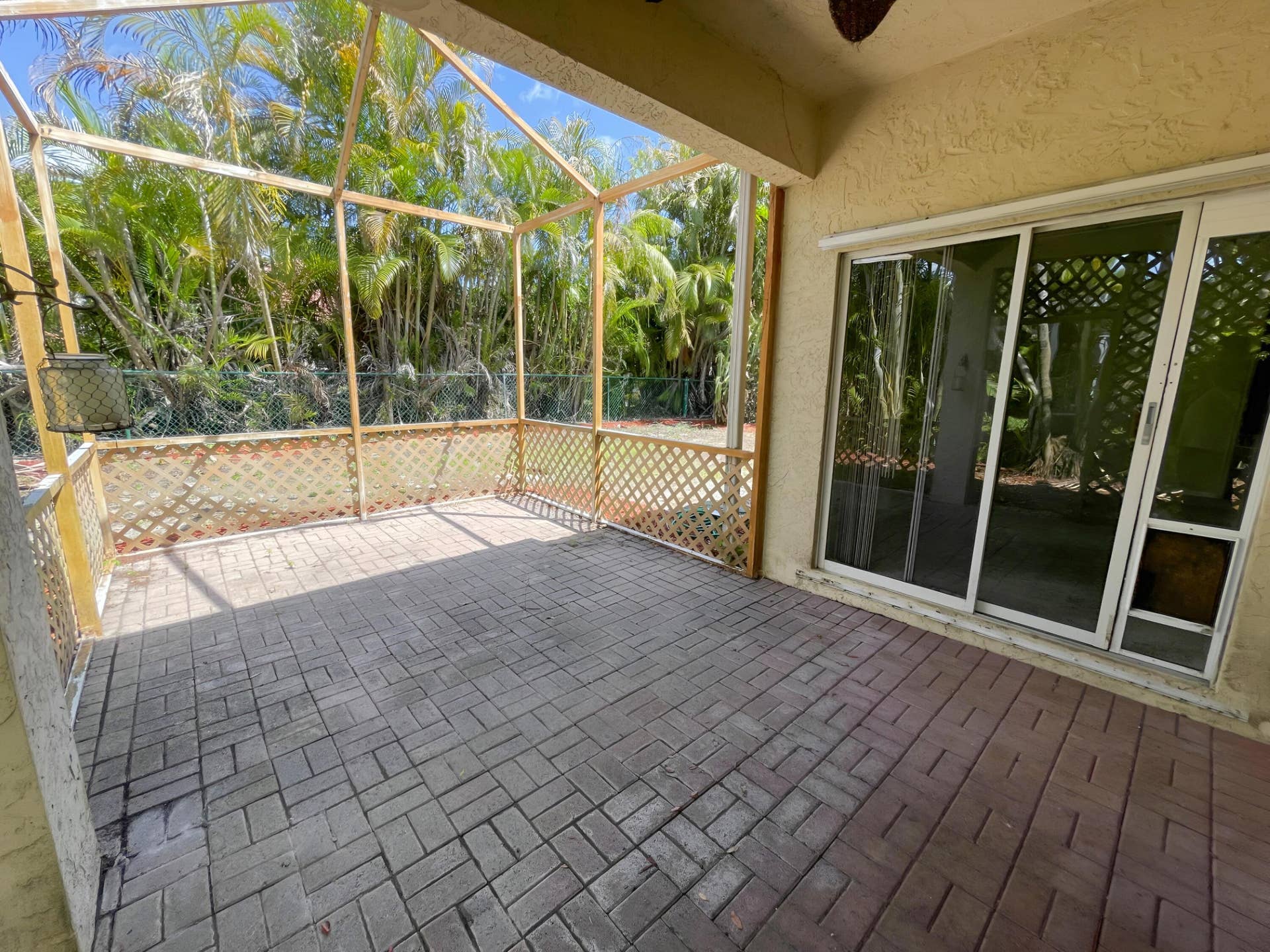 5338 Edenwood Lane, Riviera Beach, FL 33418 Patio