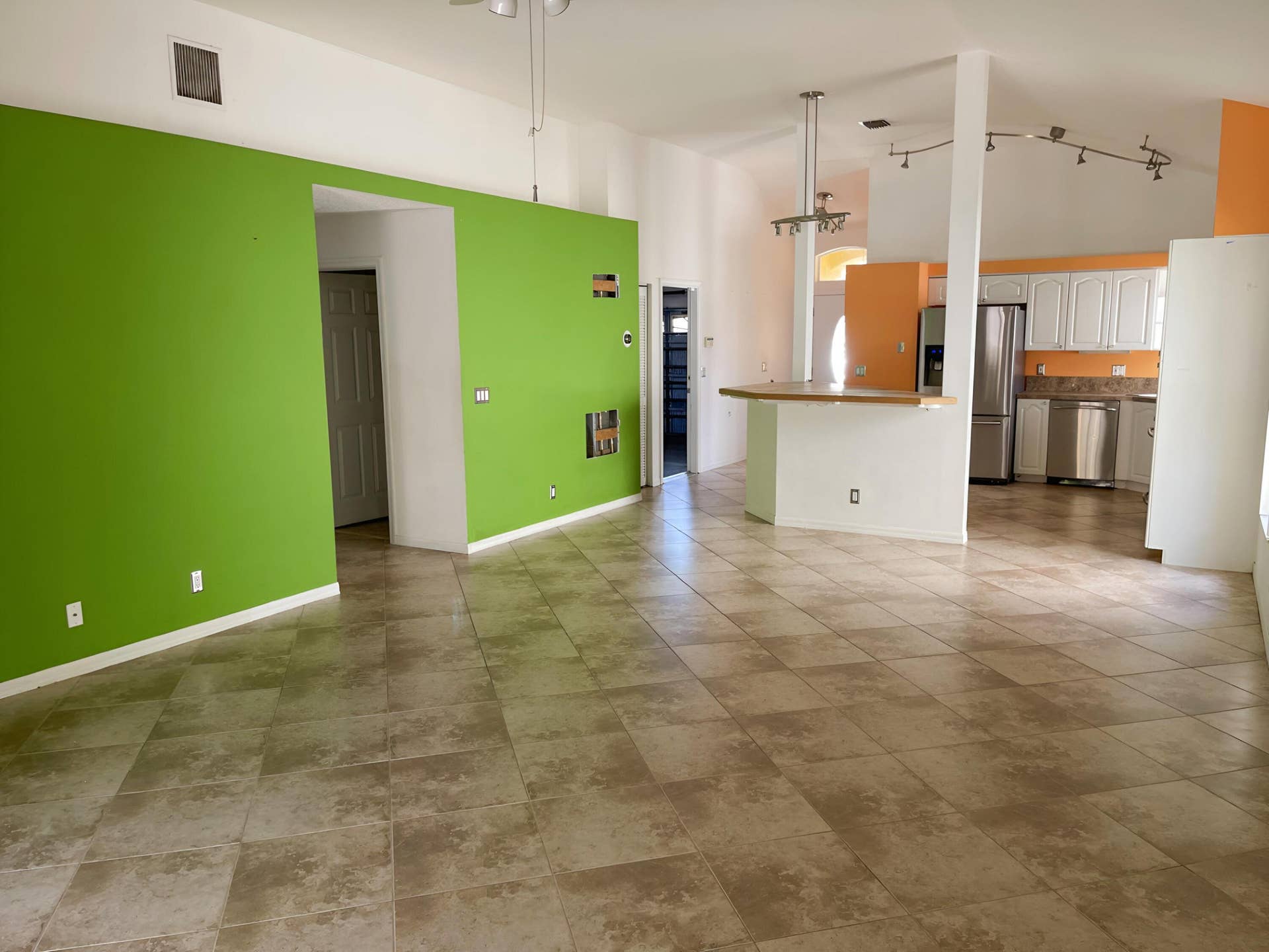 5338 Edenwood Lane, Riviera Beach, FL 33418 Living Room