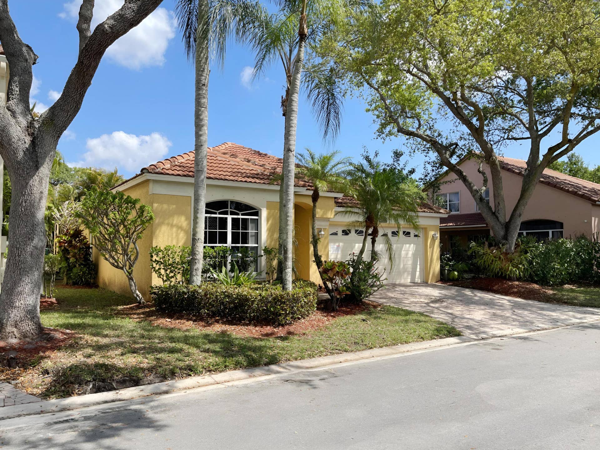5338 Edenwood Lane, Riviera Beach, FL 33418 Side Front