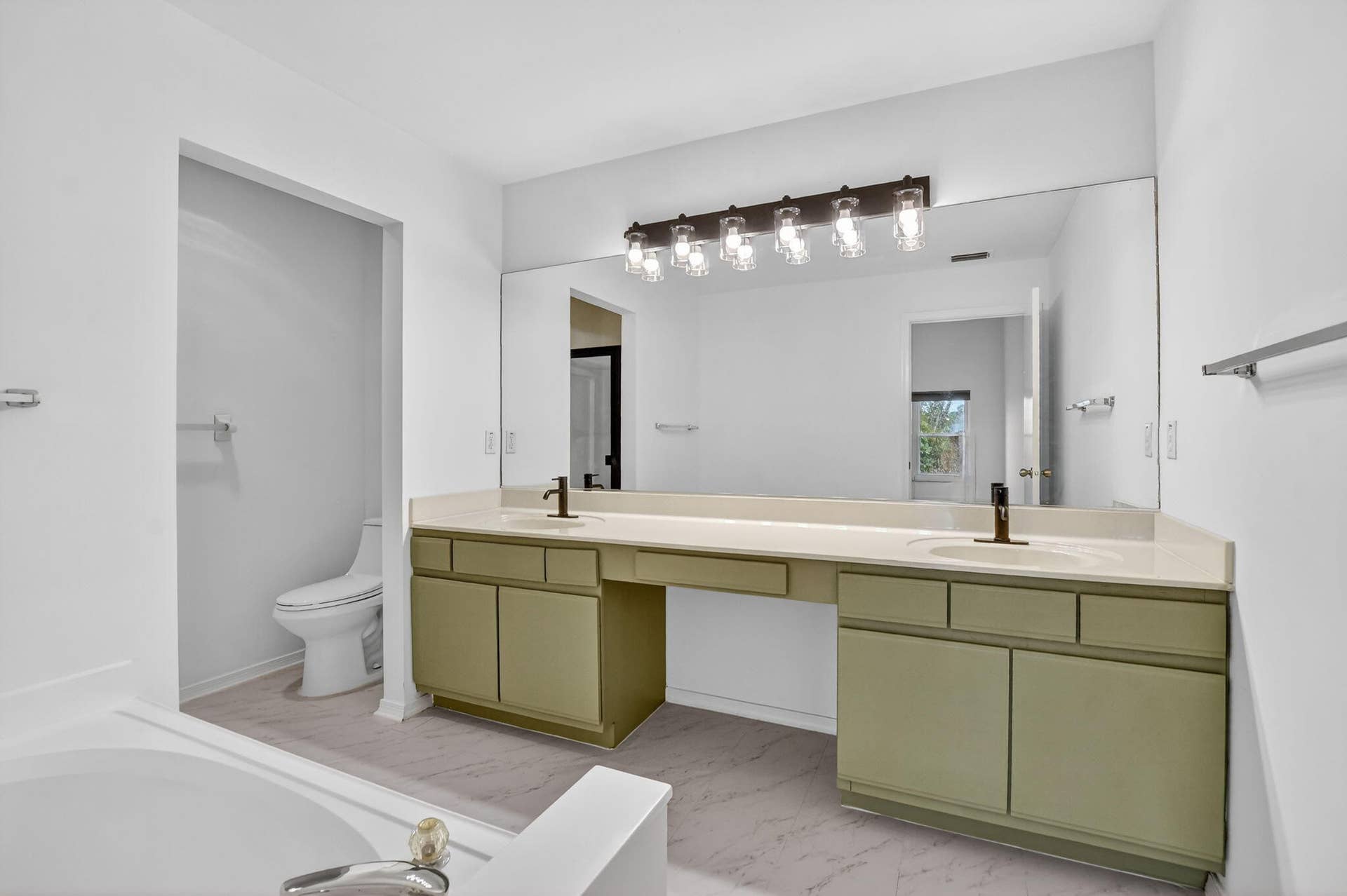 22608 Middletown Drive, Boca Raton, FL 33428 Master Bath