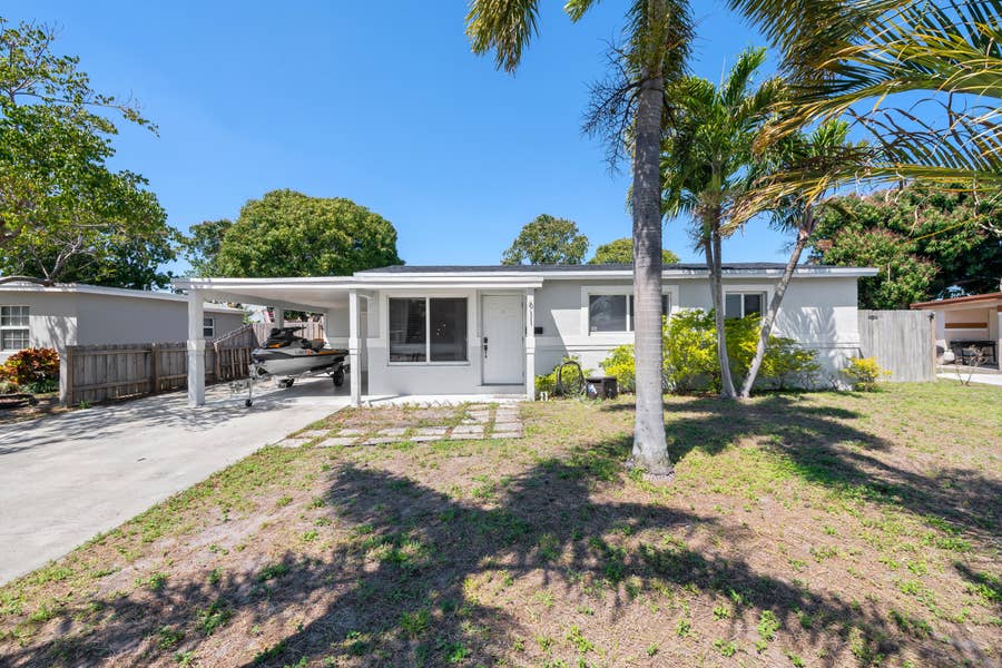 Property photo for 611 NW 18th Court, Pompano Beach, FL