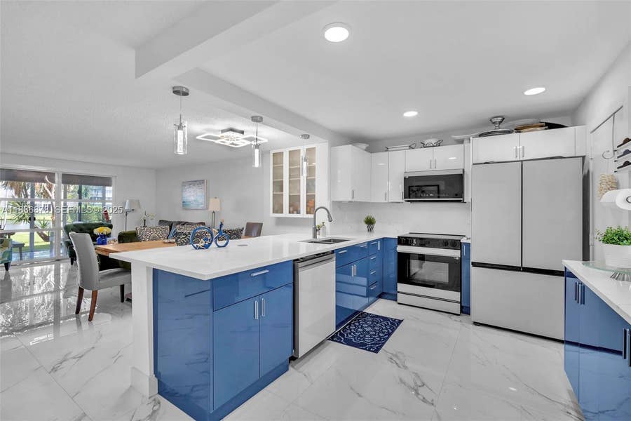 Property photo for 205 SE 11th Terrace, #101, Dania Beach, FL