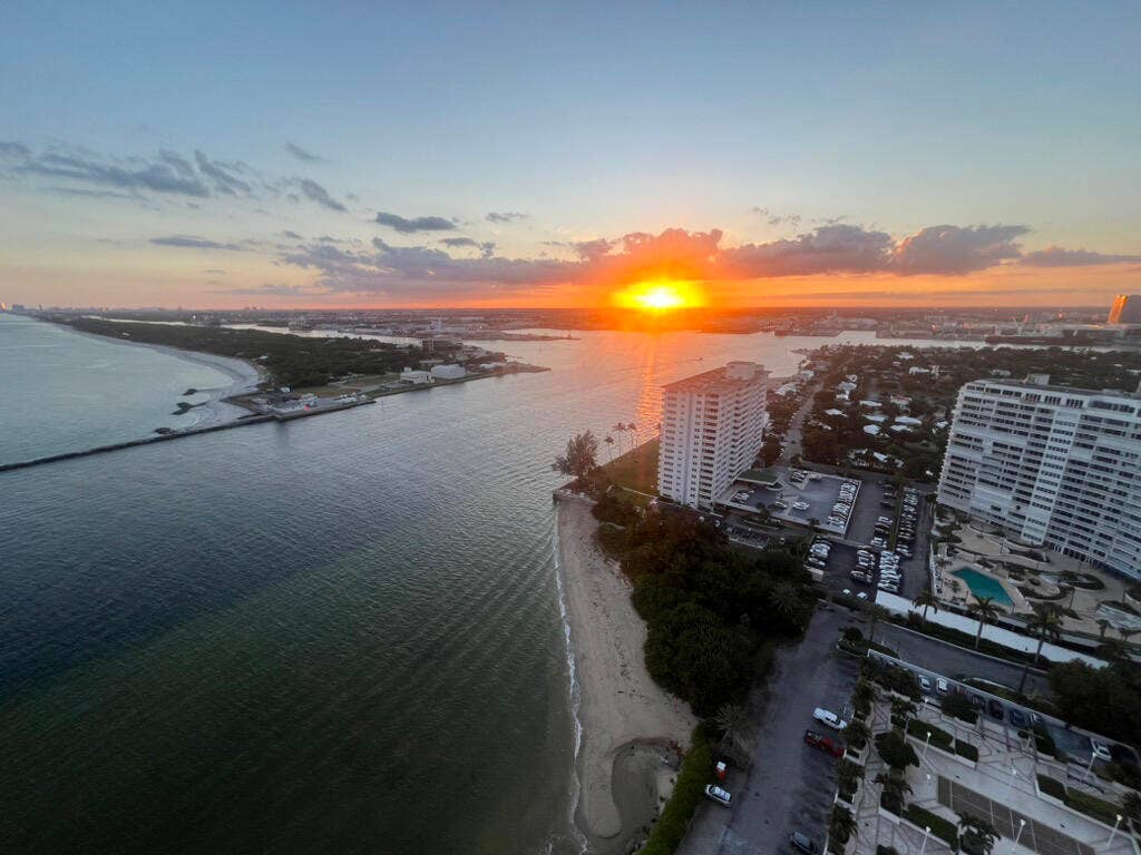 2100 S Ocean Drive, #4j, Fort Lauderdale, FL 33316 Sky Harbour Sunset