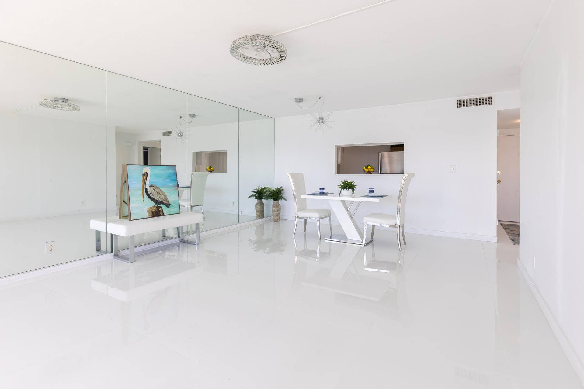 2100 S Ocean Drive, #4j, Fort Lauderdale, FL 33316 Dining/Living Room
