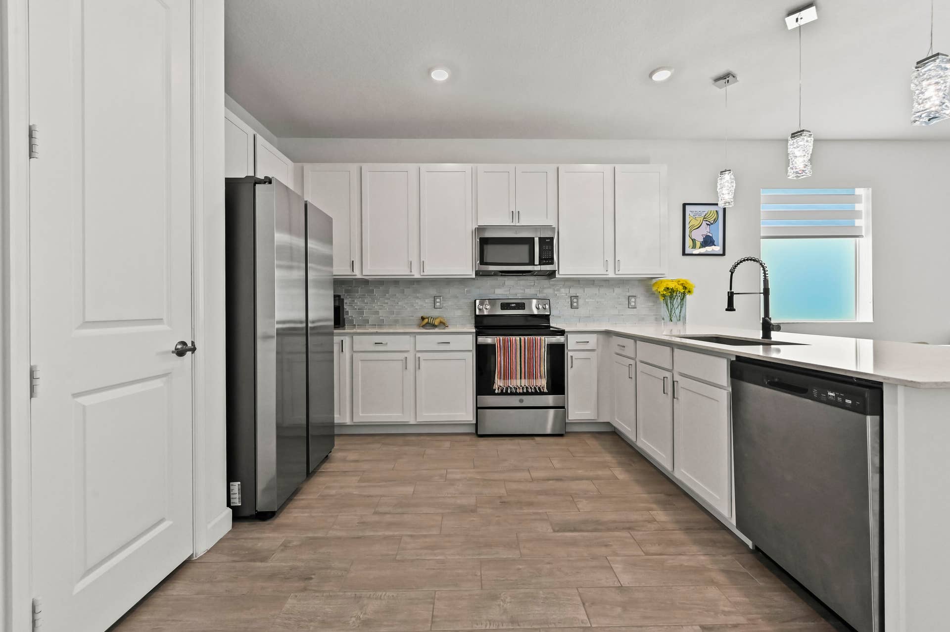 09 Kitchen 02