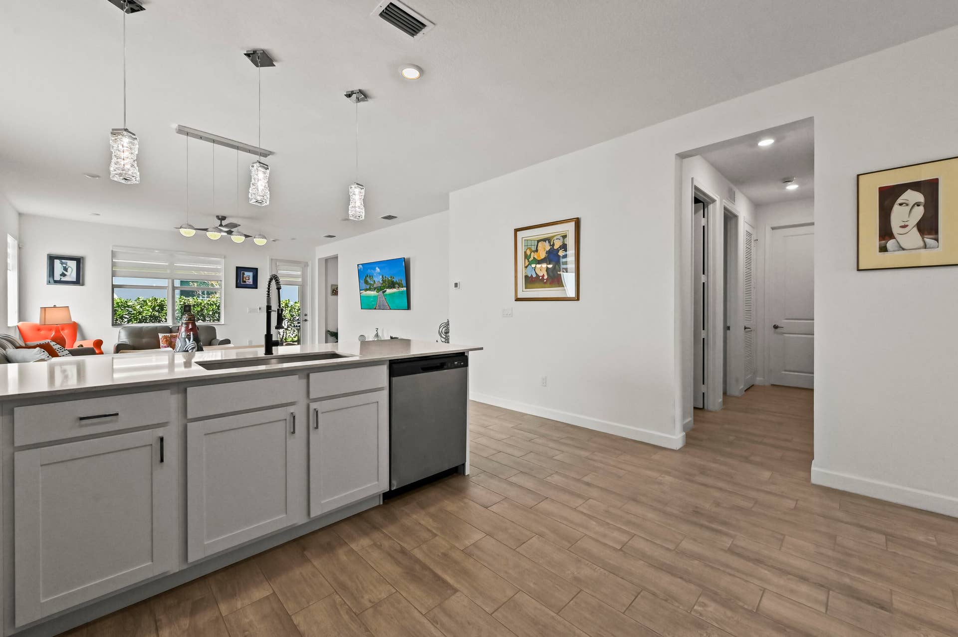 12 Kitchen 05