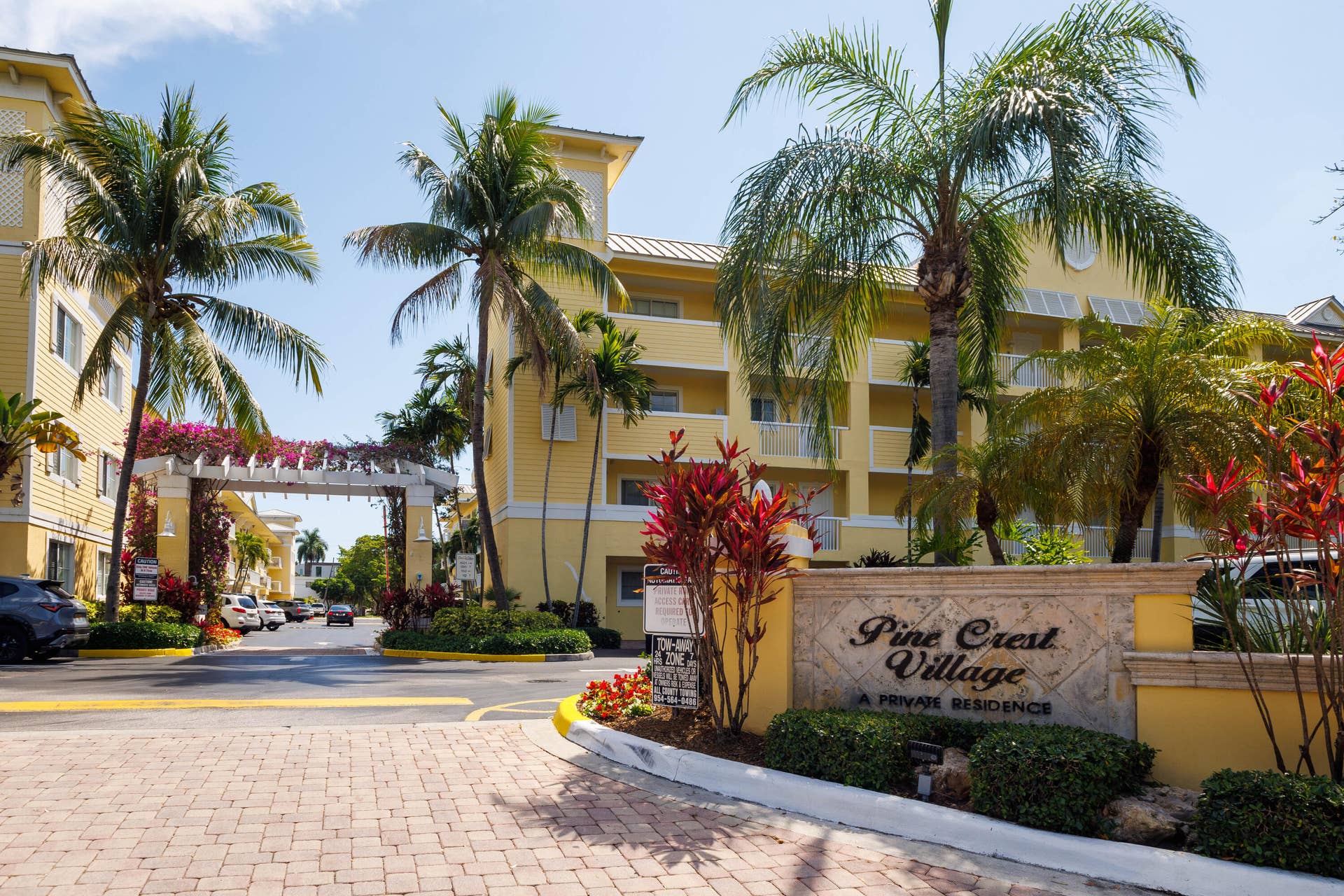 1515 E Broward Boulevard, #426, Fort Lauderdale, FL 33301 Pine Crest Village-1129by Pwayko