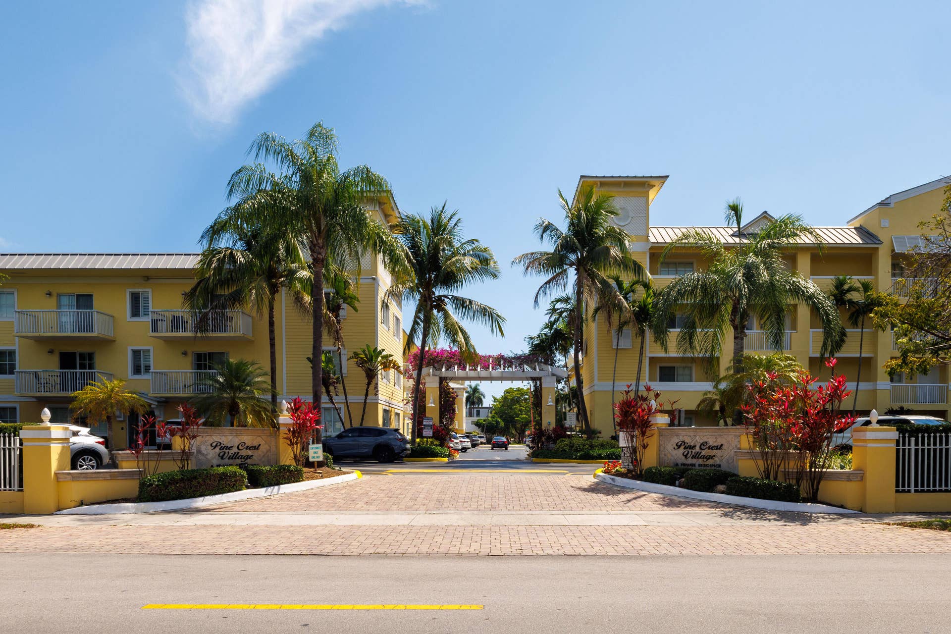 1515 E Broward Boulevard, #426, Fort Lauderdale, FL 33301 Pine Crest Village-1128by Pwayko