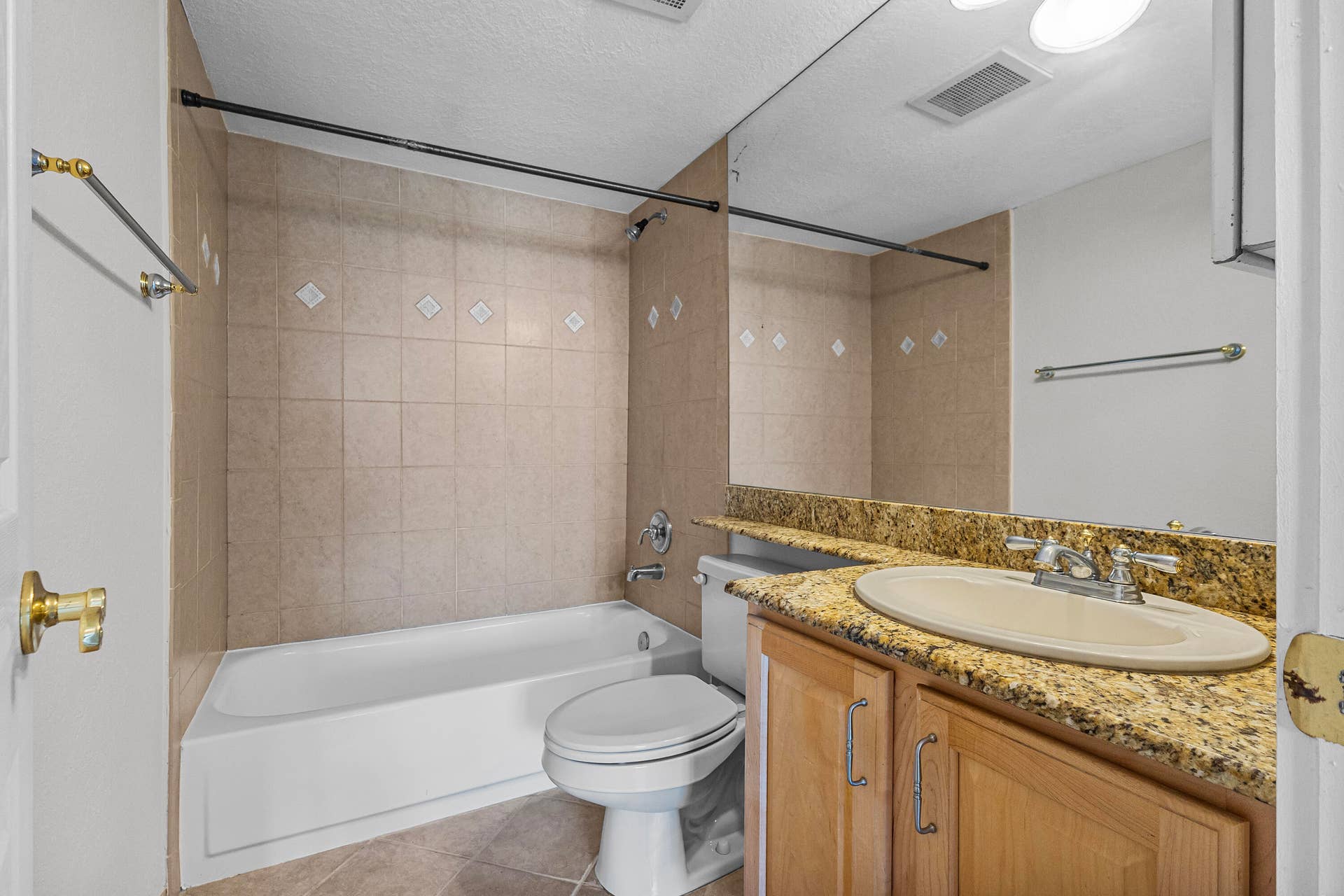 1515 E Broward Boulevard, #426, Fort Lauderdale, FL 33301 GF4A1144Pine Crest Village-by Pwayko