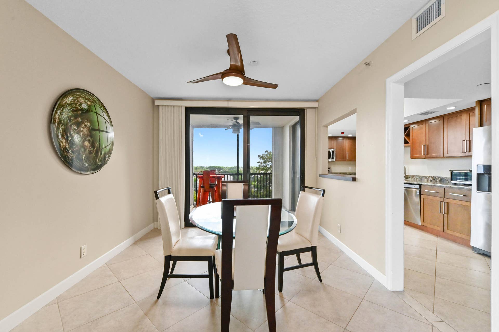 5951 Wellesley Park Drive, #Apt 702, Boca Raton, FL 33433 11 Dining room 01