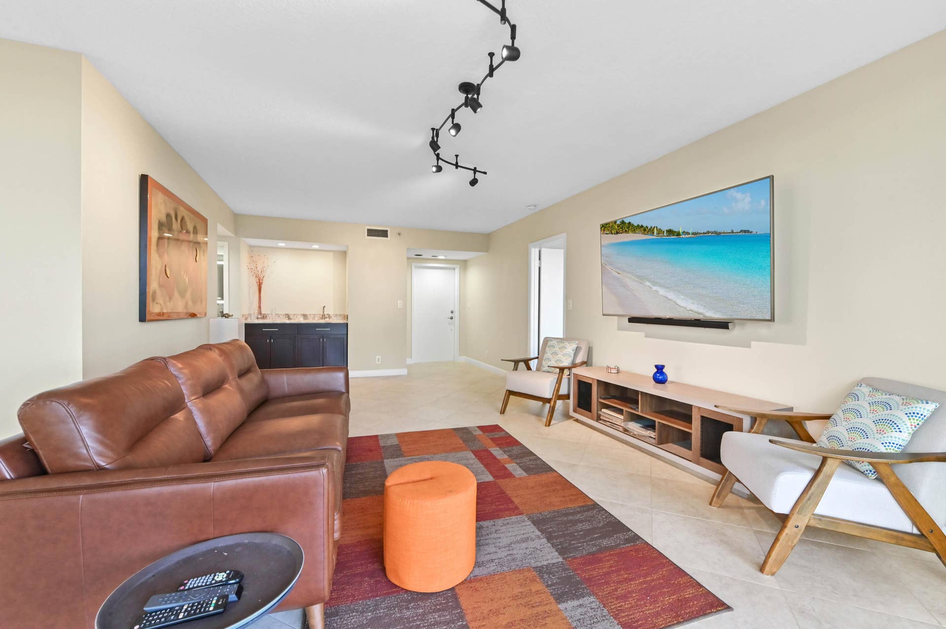 5951 Wellesley Park Drive, #Apt 702, Boca Raton, FL 33433 10 Living room 06