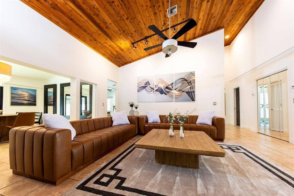 222 N Tradewinds Avenue, Lauderdale-By-The-Sea, Lauderdale By The Sea, FL 33308 t21