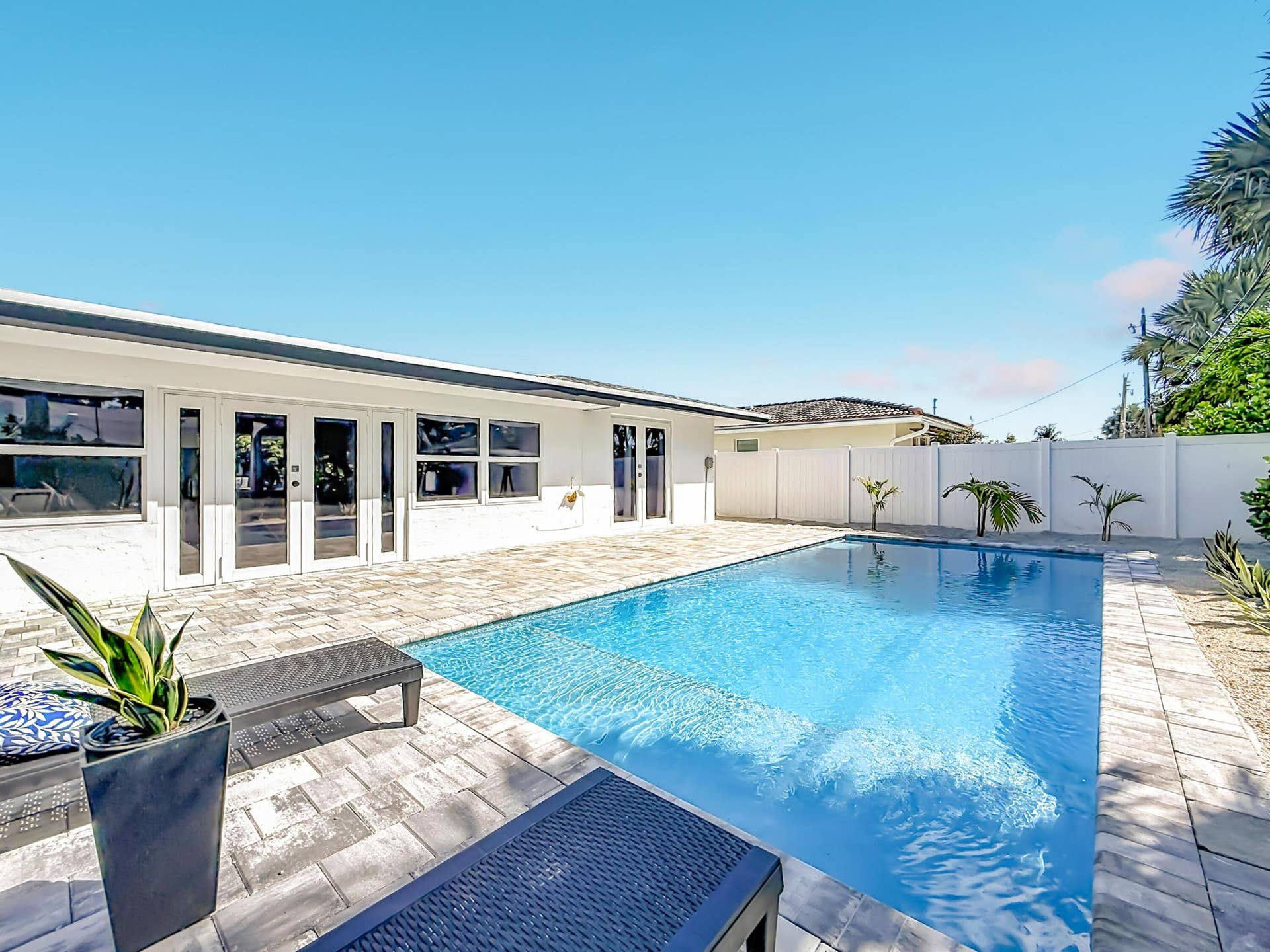 1950 NE 30th Street, Lighthouse Point, Lighthouse Point, FL 33064 1950 NE 30th Street-pool backyard