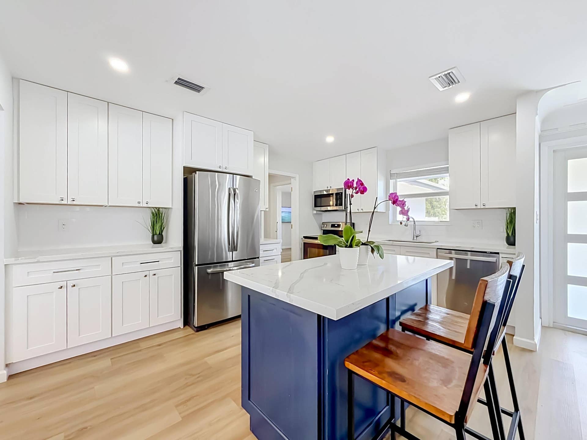 1950 NE 30th Street, Lighthouse Point, Lighthouse Point, FL 33064 1950 NE 30th Street-kitchen new 10