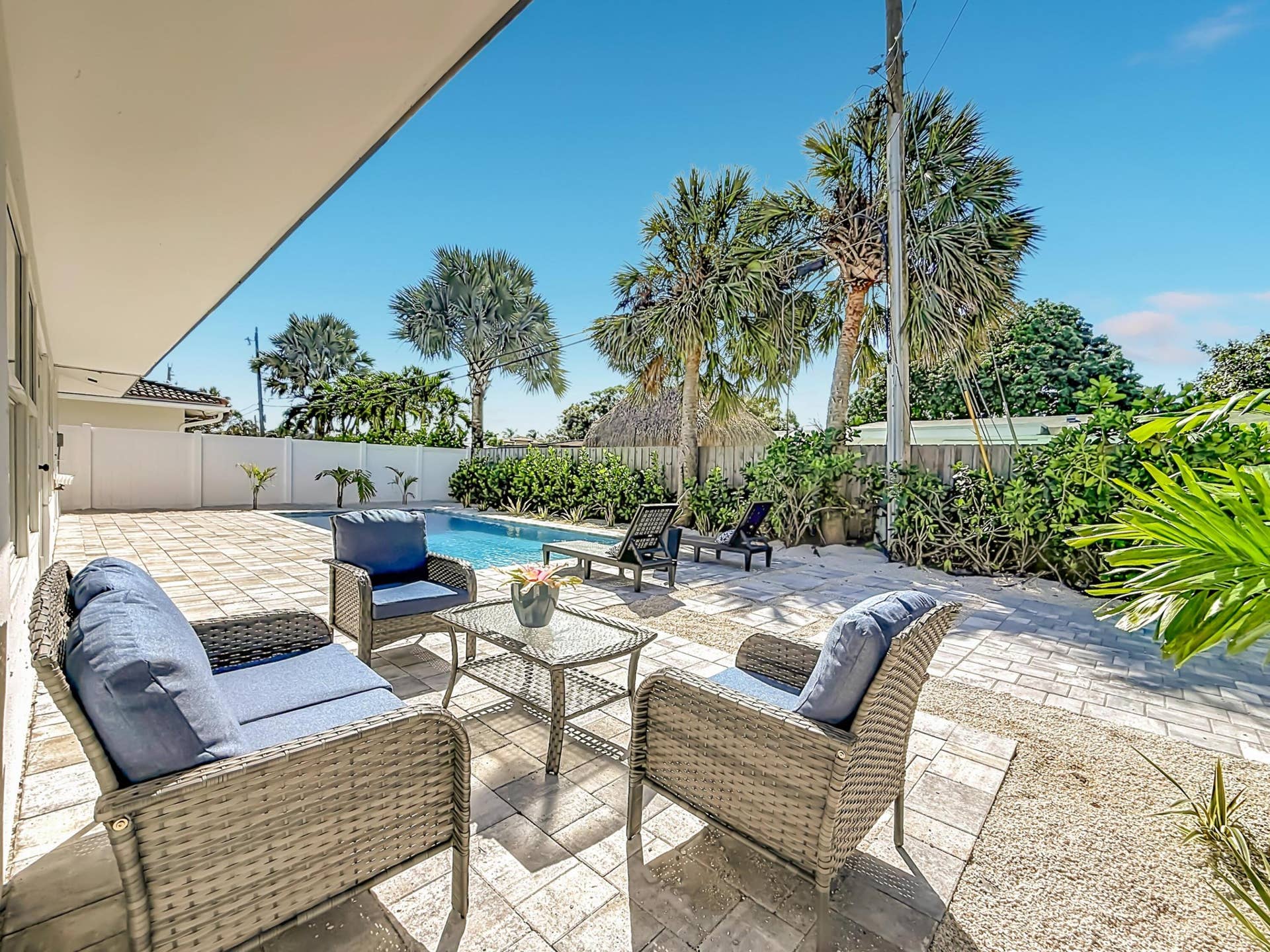 1950 NE 30th Street, Lighthouse Point, Lighthouse Point, FL 33064 1950 NE 30th Street-pool backyard 2