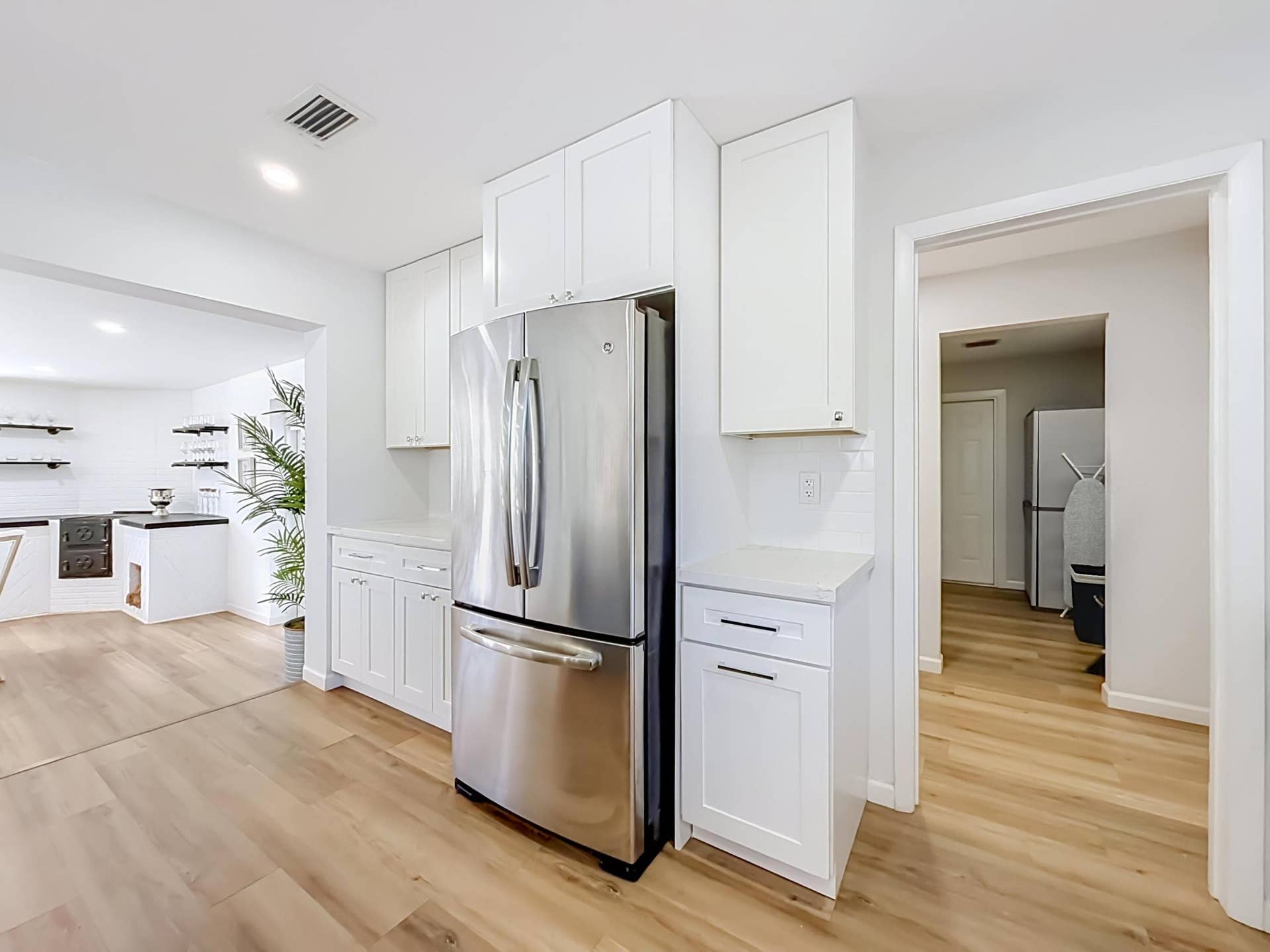 1950 NE 30th Street, Lighthouse Point, Lighthouse Point, FL 33064 1950 NE 30th Street-kitchen new 7