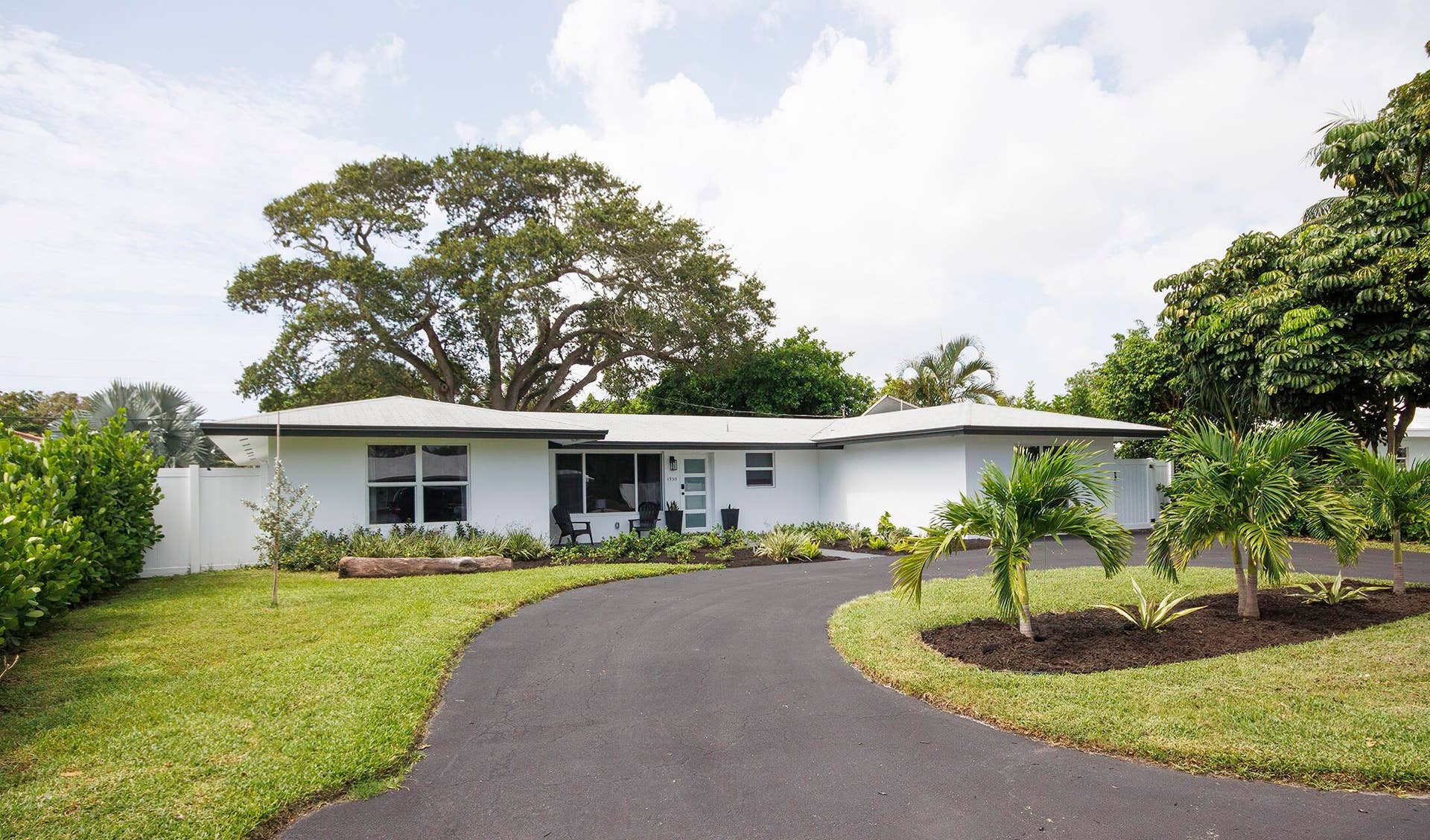 1950 NE 30th Street, Lighthouse Point, Lighthouse Point, FL 33064 1950 exterior pic