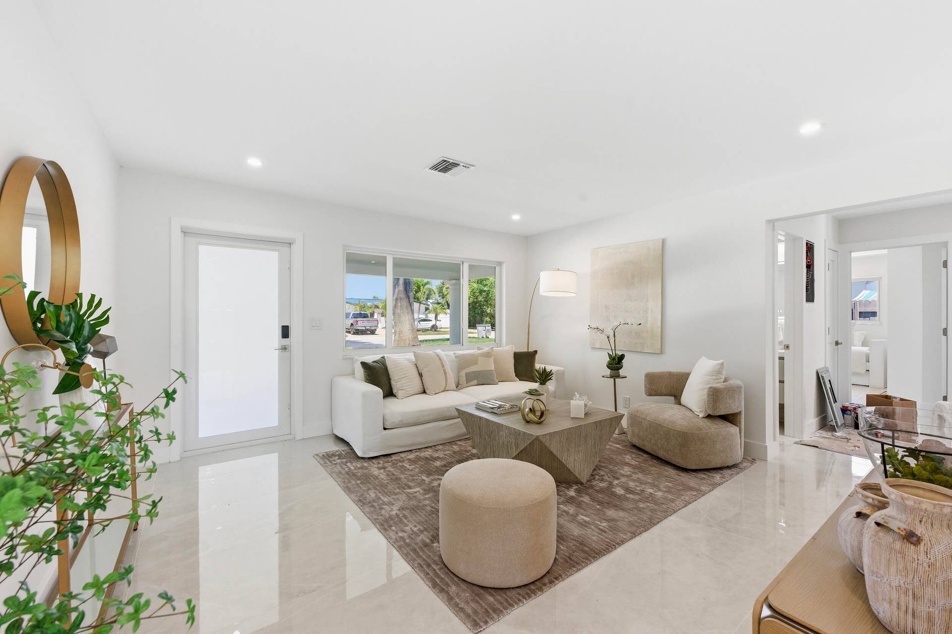 2280 SE 10th Court, Pompano Beach, FL 33062 _jjl9342