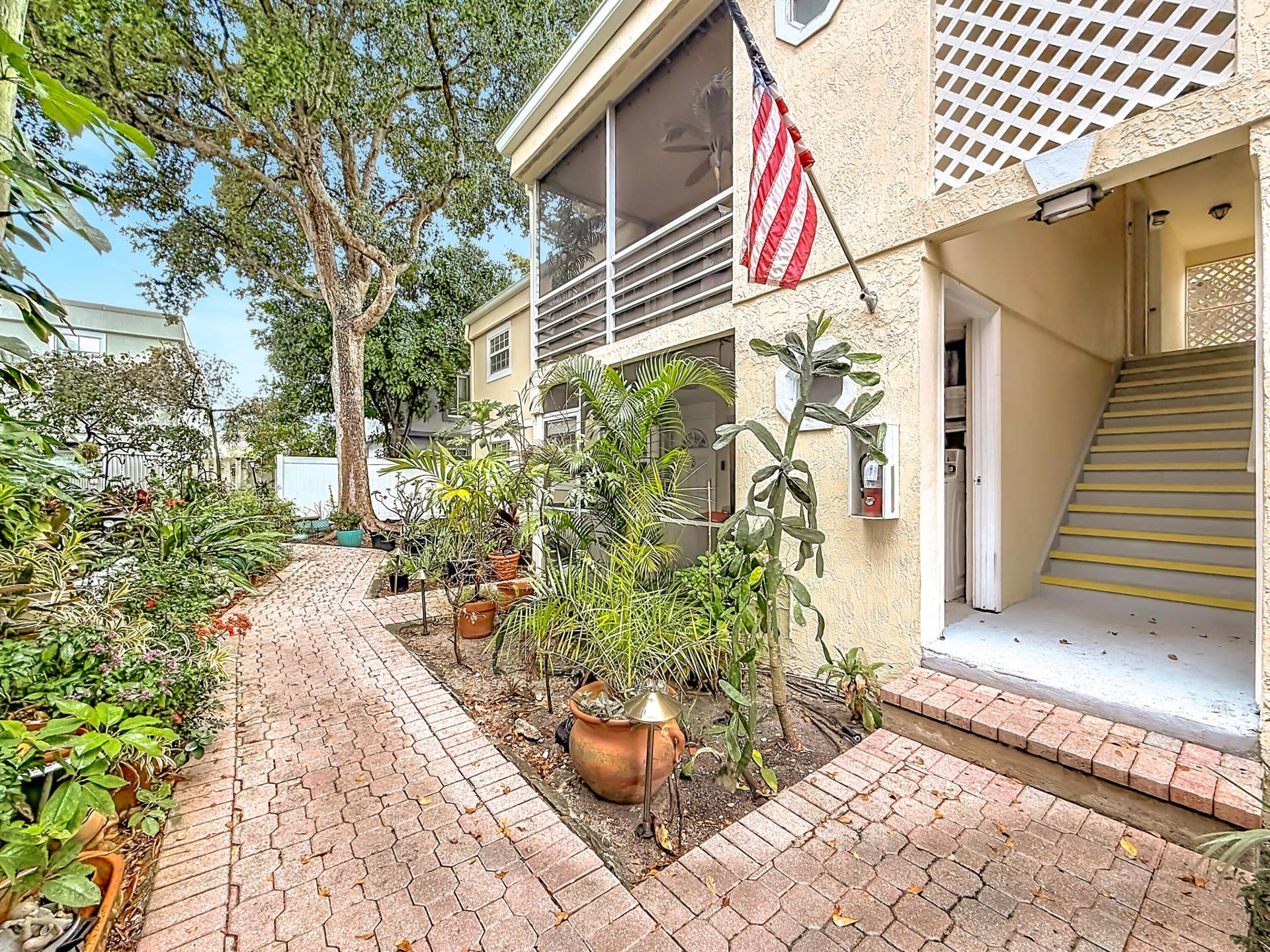 305 SE 11th Avenue, #D, Pompano Beach, FL 33060 Stairs to the unit